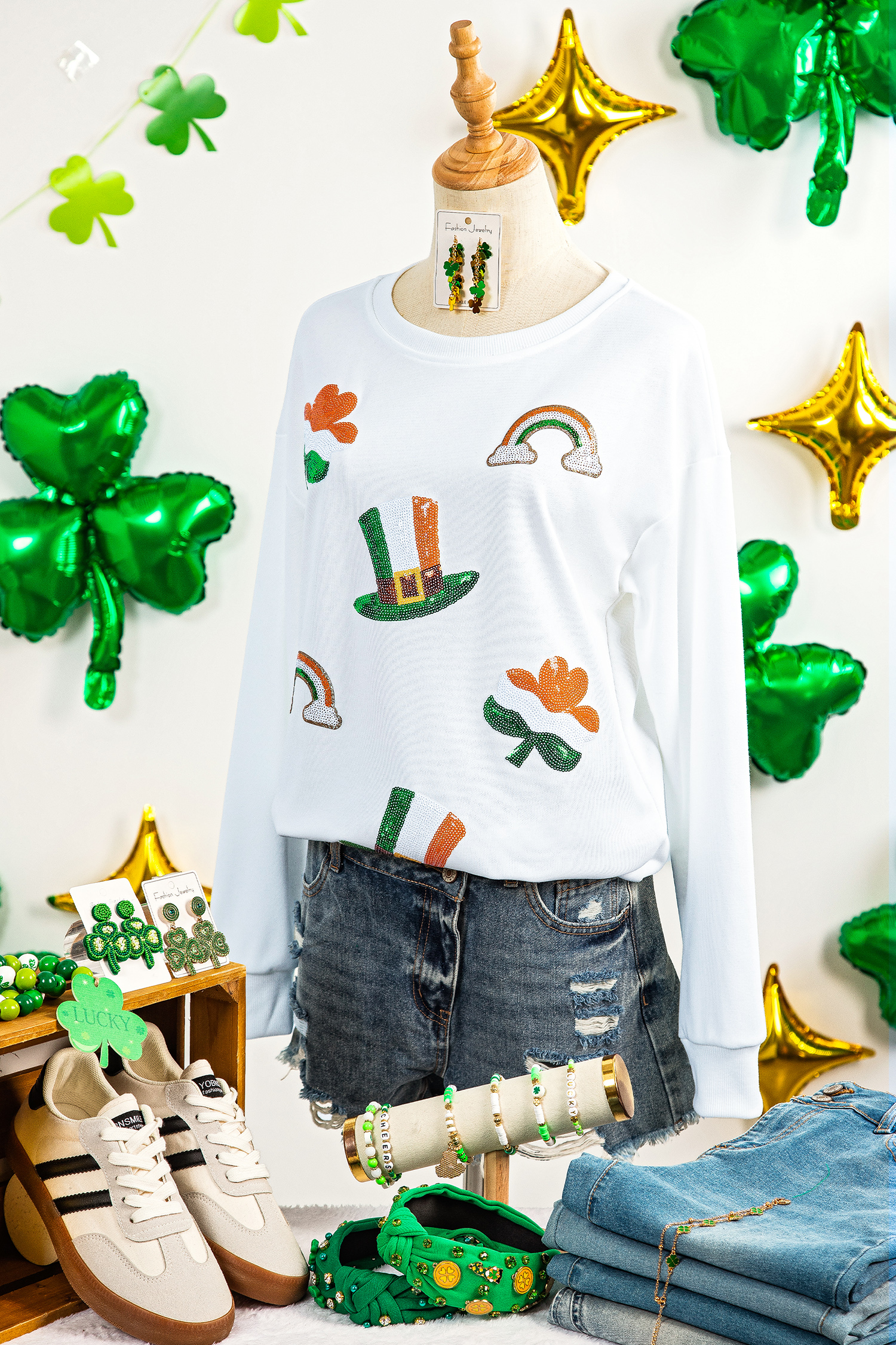 White LUCKY Clover Embroidered Long Sleeve Top - loveforevers