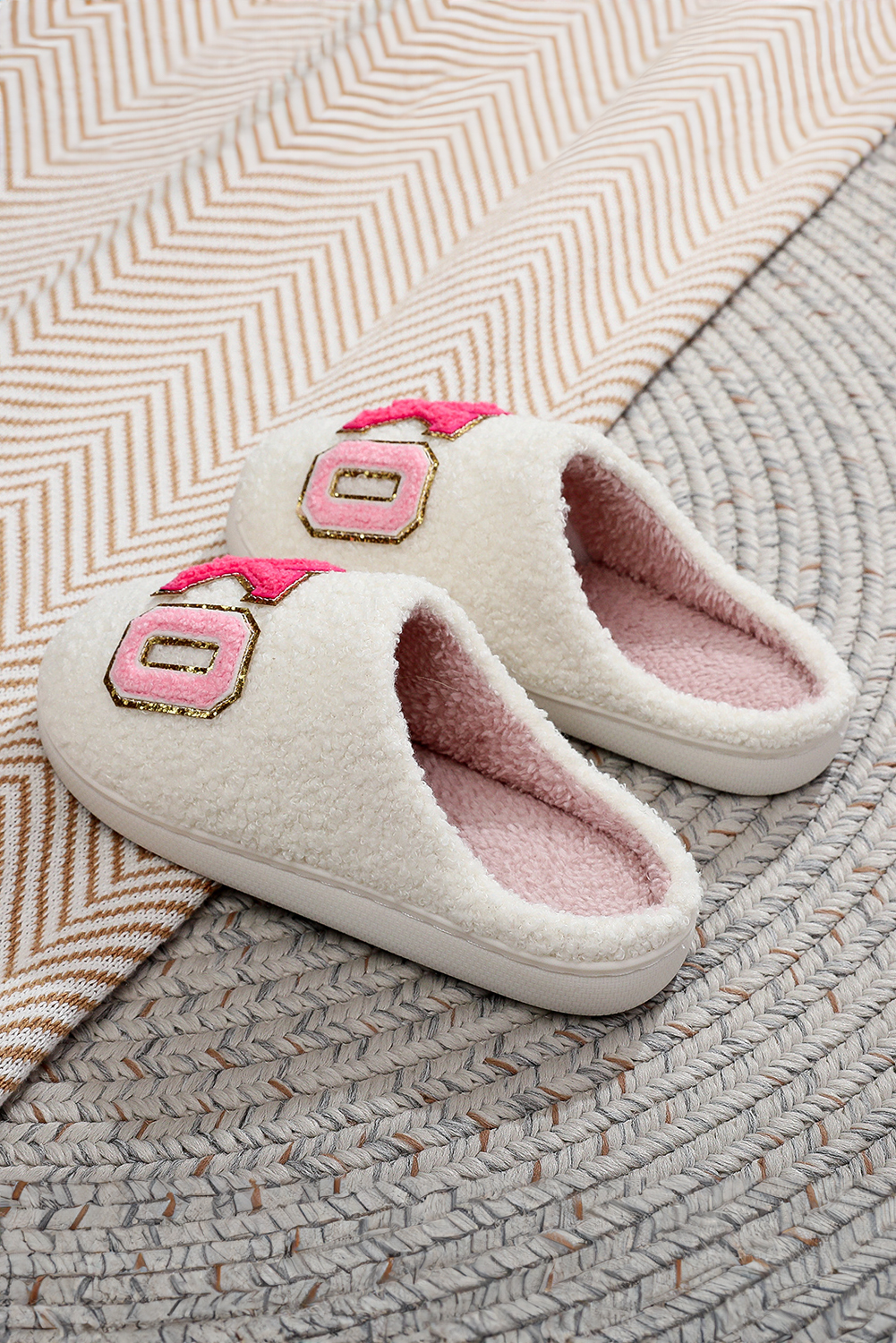White XO XO Glitter Trim Letter Patched Plush House Slippers - loveforevers