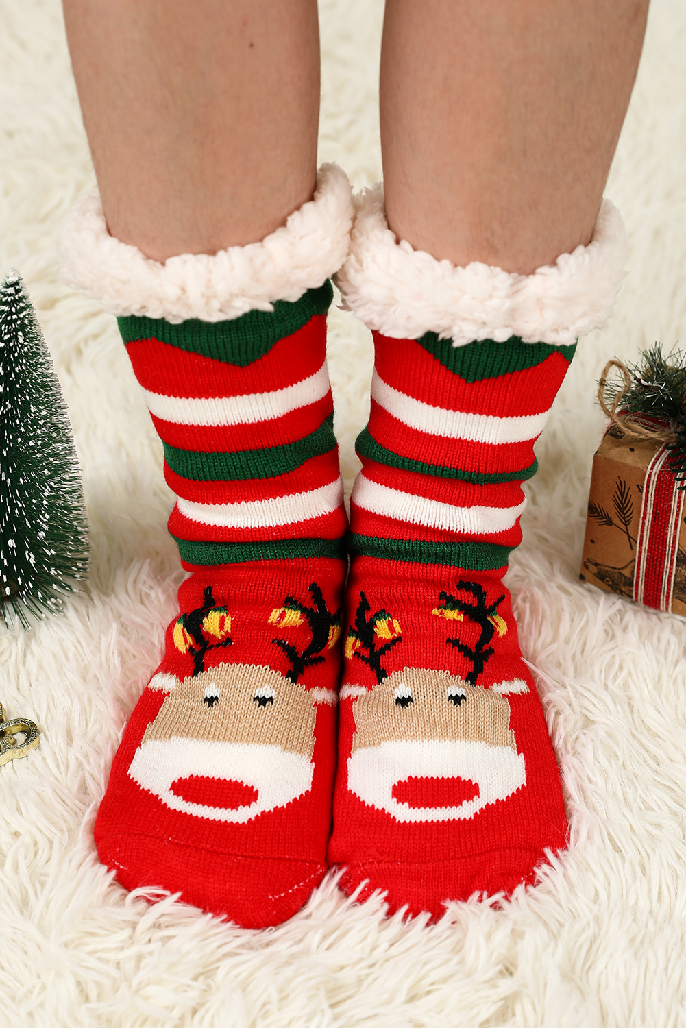 Fiery Red Christmas Cartoon Pattern Woolen Knit Socks - loveforevers