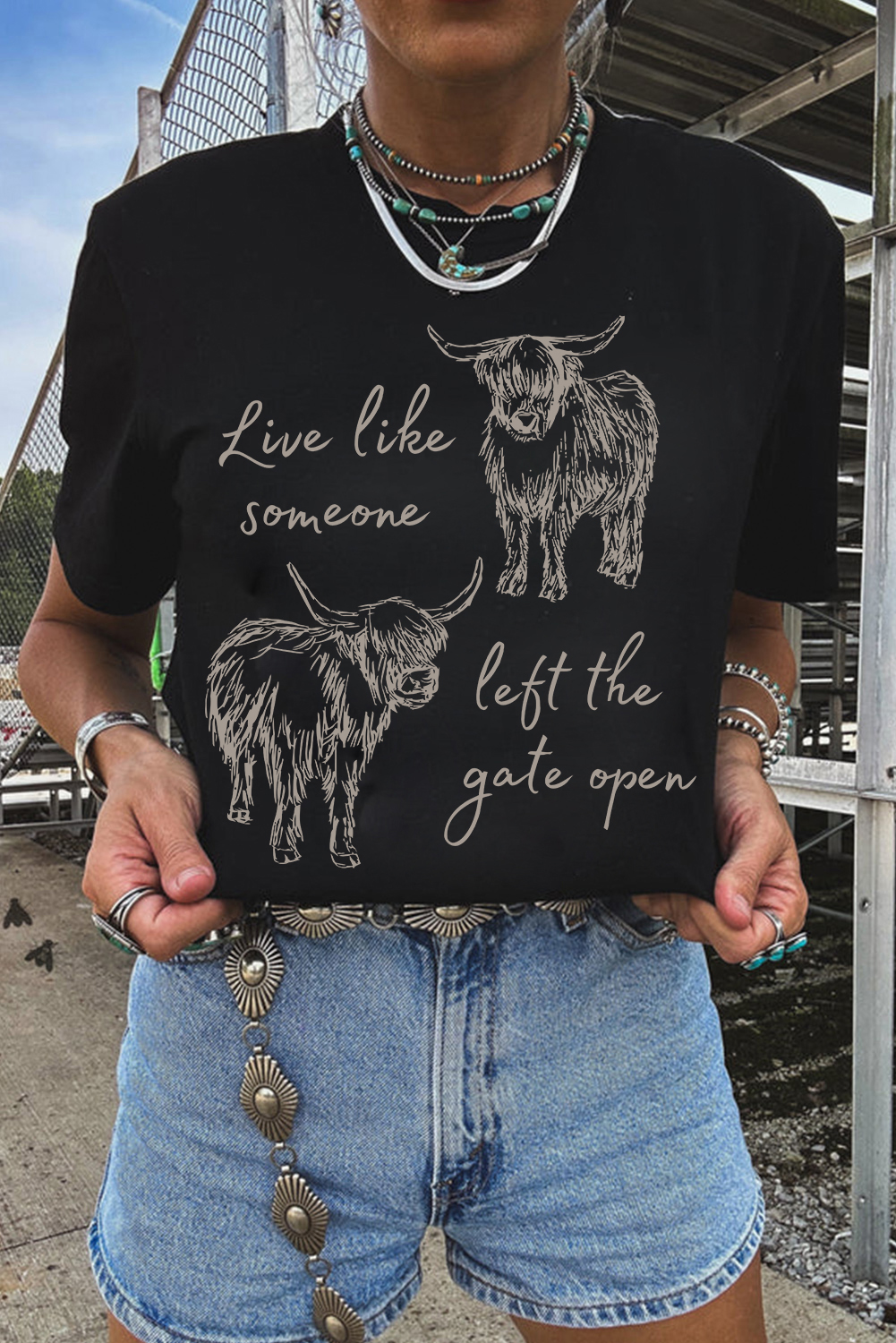 Black Western Cow Print Round Neck Casual Tee - loveforevers