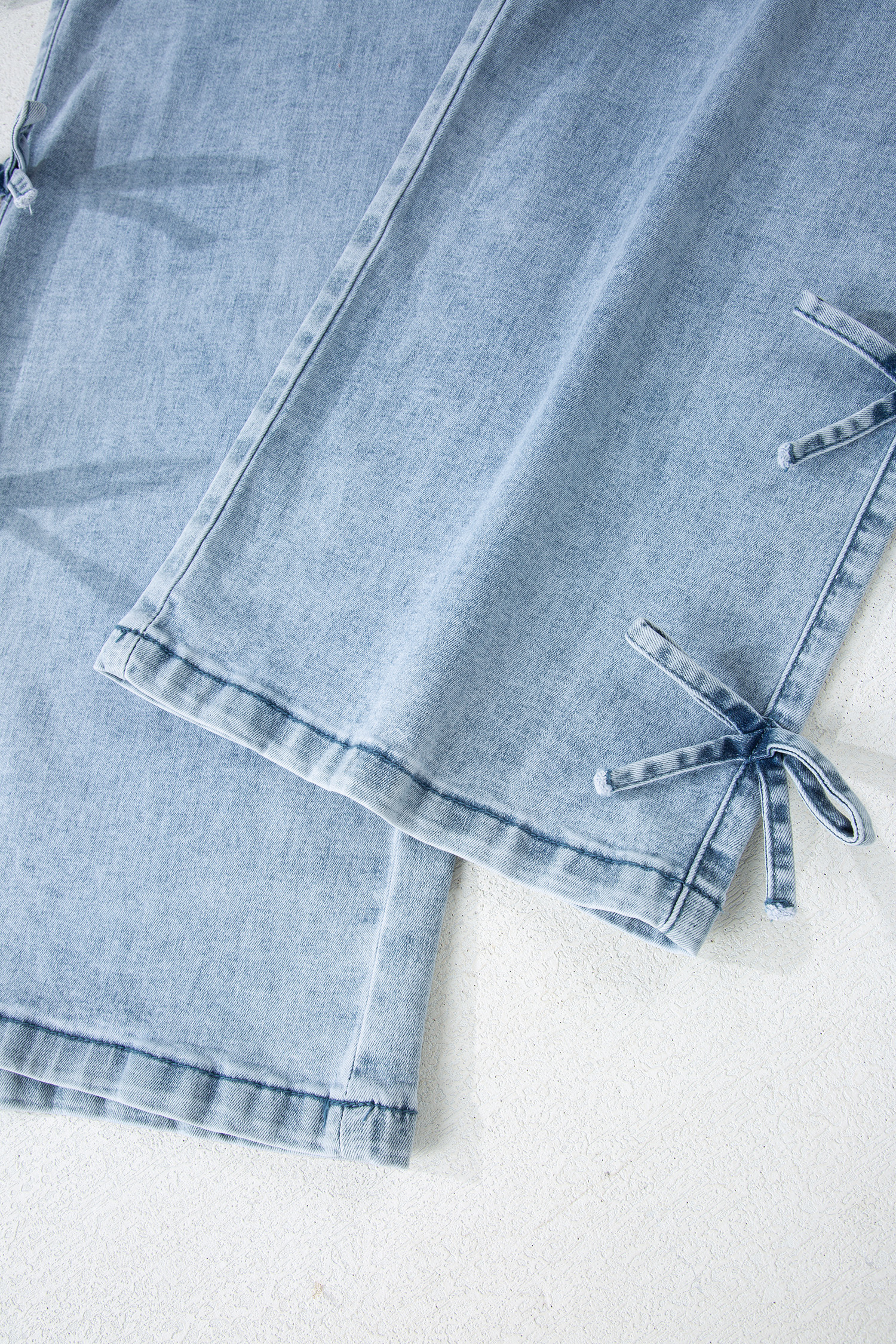 White Bow Knot Side Detail Straight Leg Loose Jeans - loveforevers