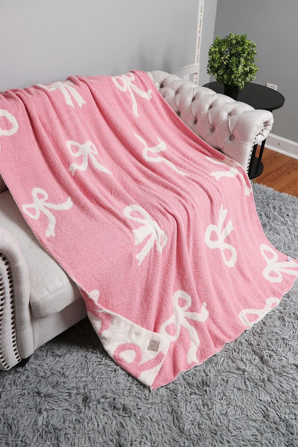Pink Bow Printed Cozy Soft Throw Blanket - loveforevers