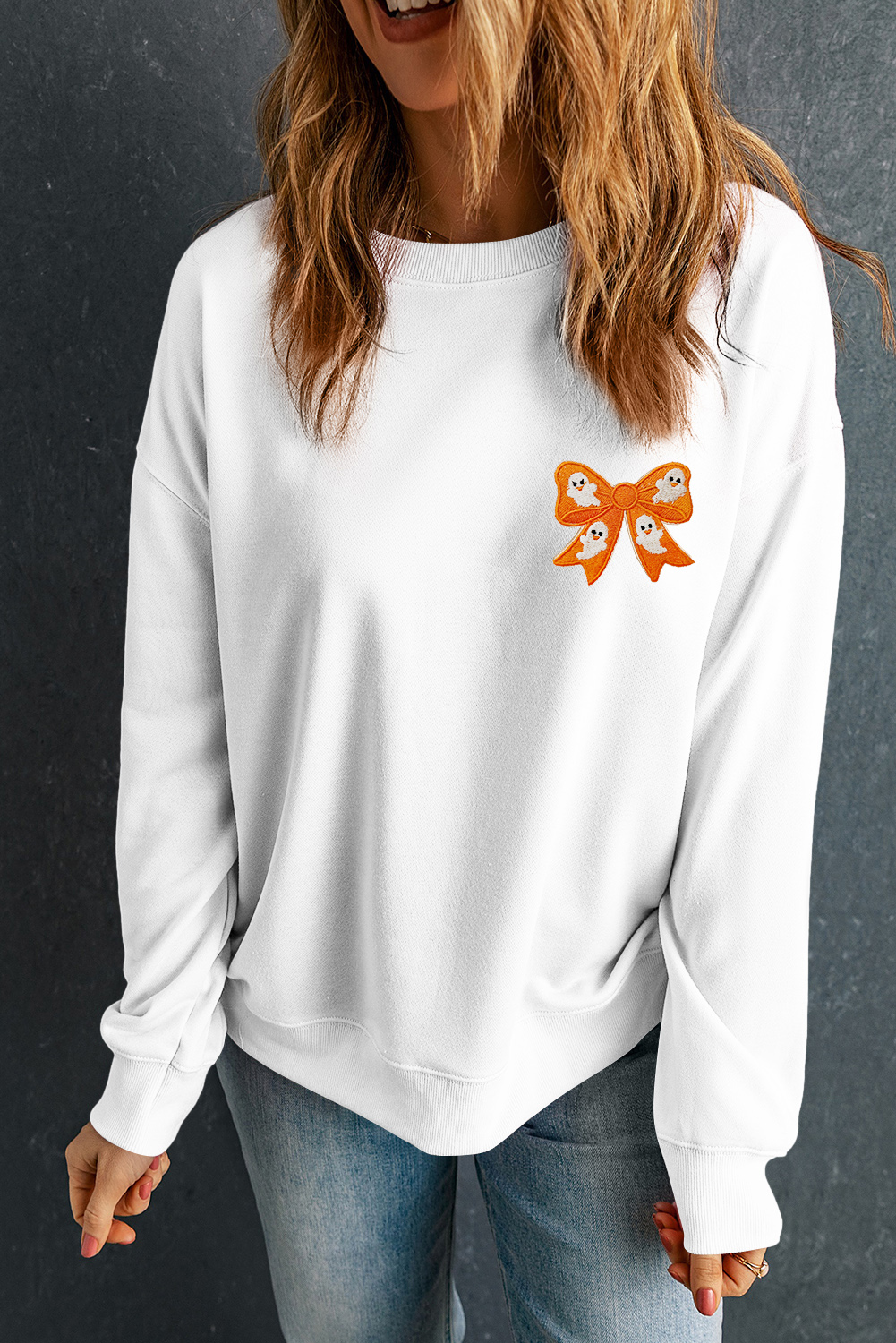 White Cute Halloween Ghost Bow Embroidered Graphic Sweatshirt - loveforevers