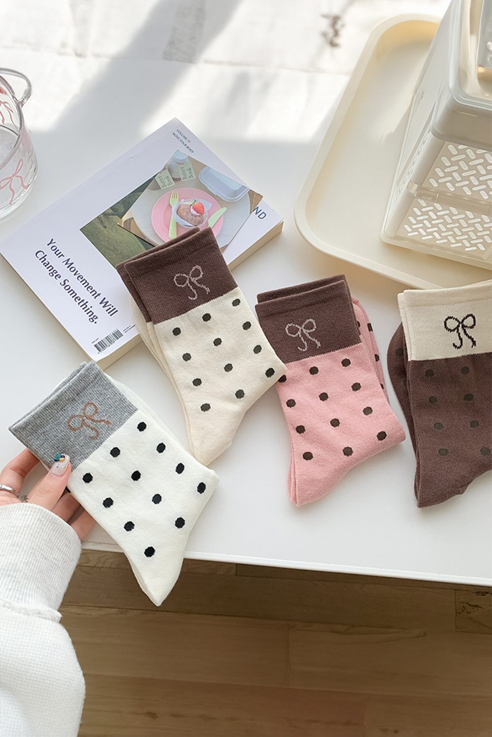 Blossom 1 Pairs Polka Dot Print Contrast Bow Block Socks - loveforevers