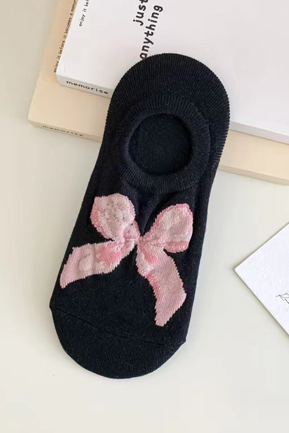 Gray Bow Knot Soft No Show Socks - loveforevers