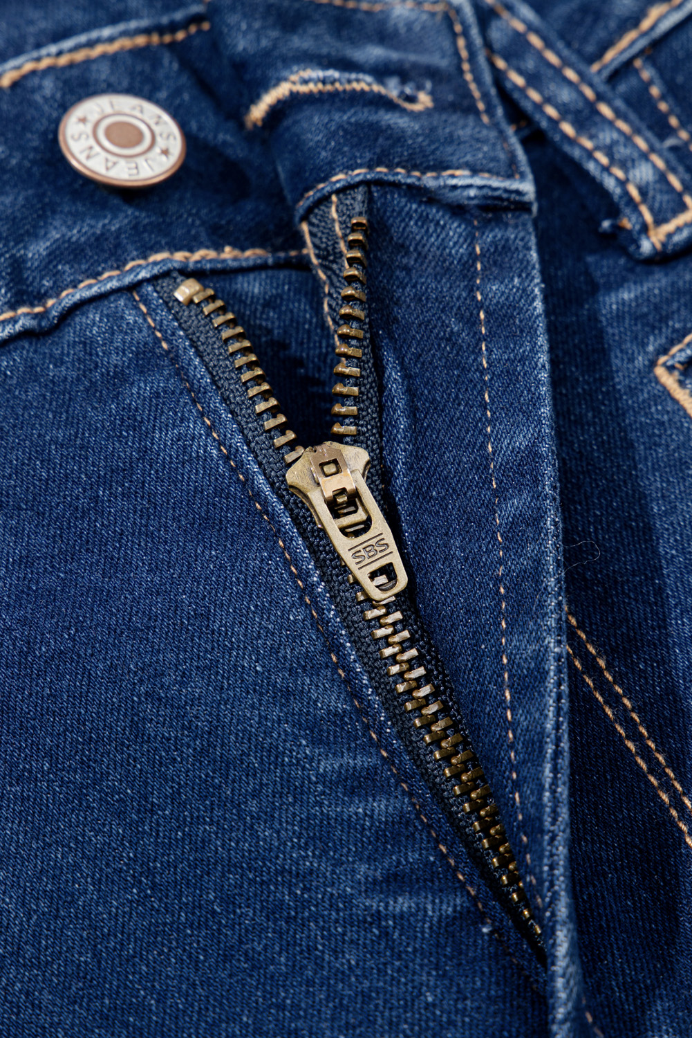 Sail Blue Center Seam Deep Wash Straight Jeans - loveforevers