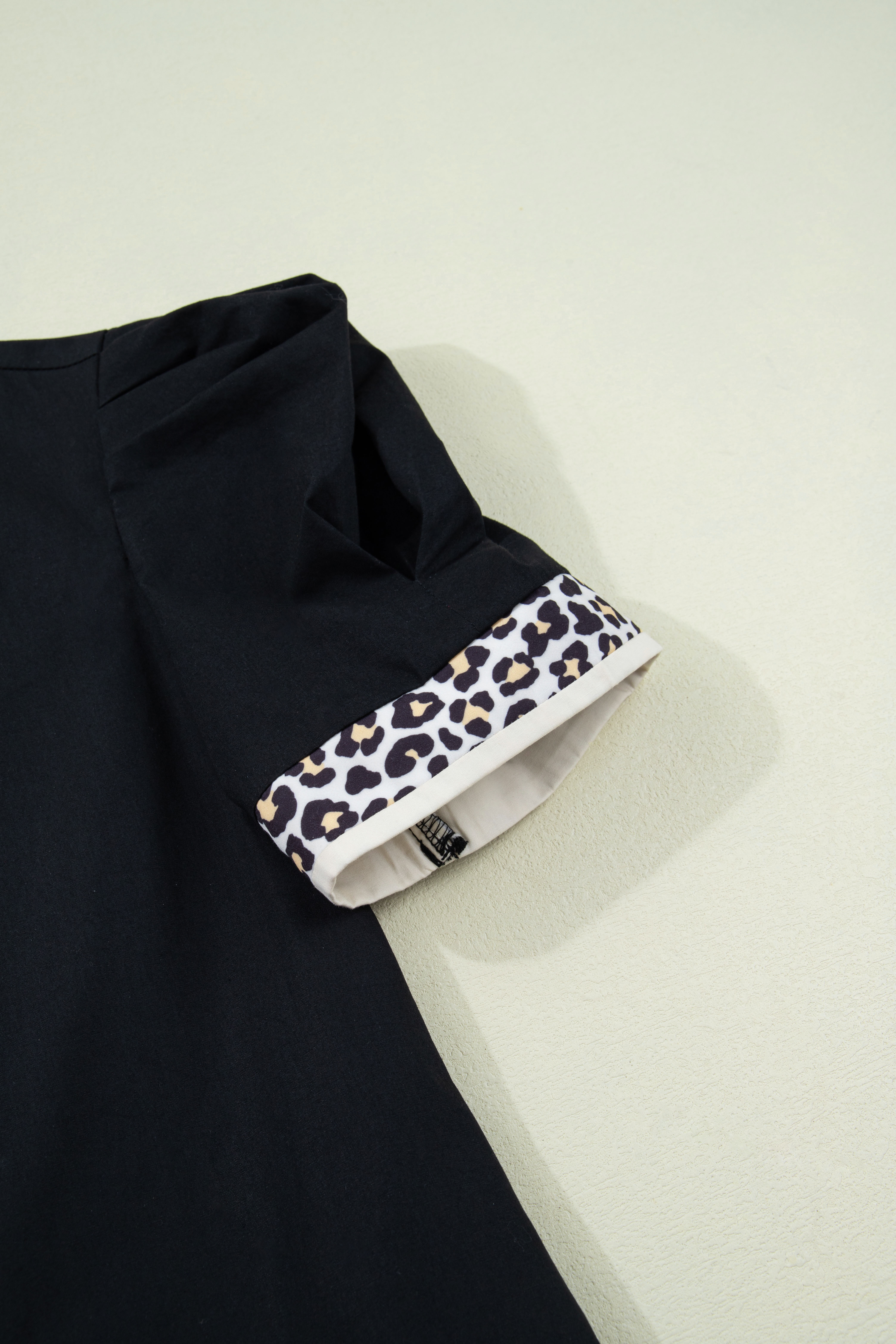 Buckskin Contrast Leopard Trim Split Neck Puff Sleeve Blouse - loveforevers