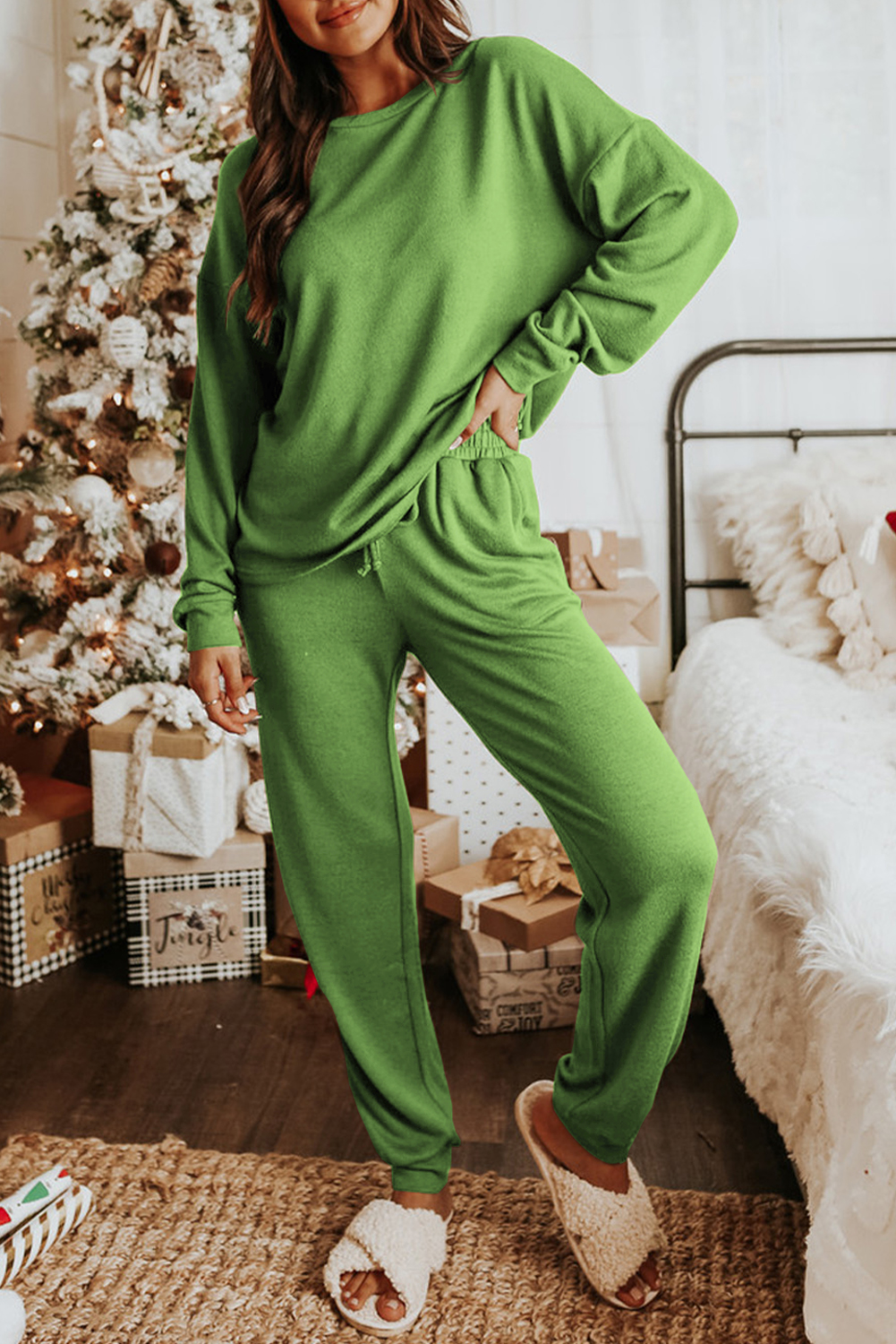 Spinach Green Long Sleeve Pullover and Jogger Pants Lounge Set - loveforevers