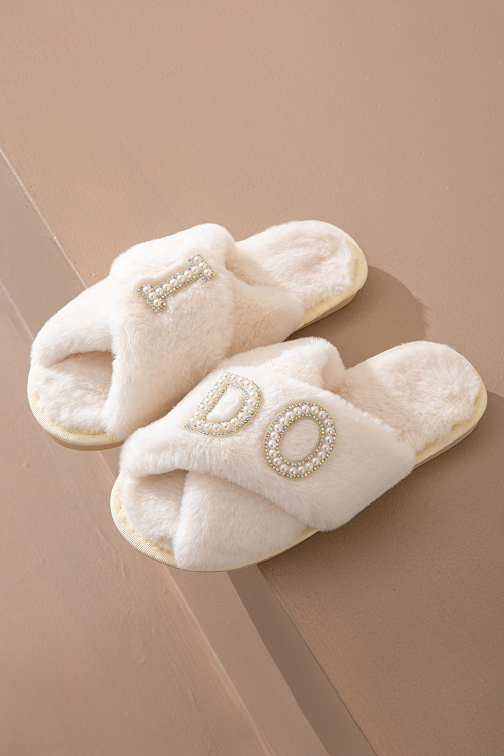 White I DO Pearl Letter Design Cross Band Plush Slippers - loveforevers