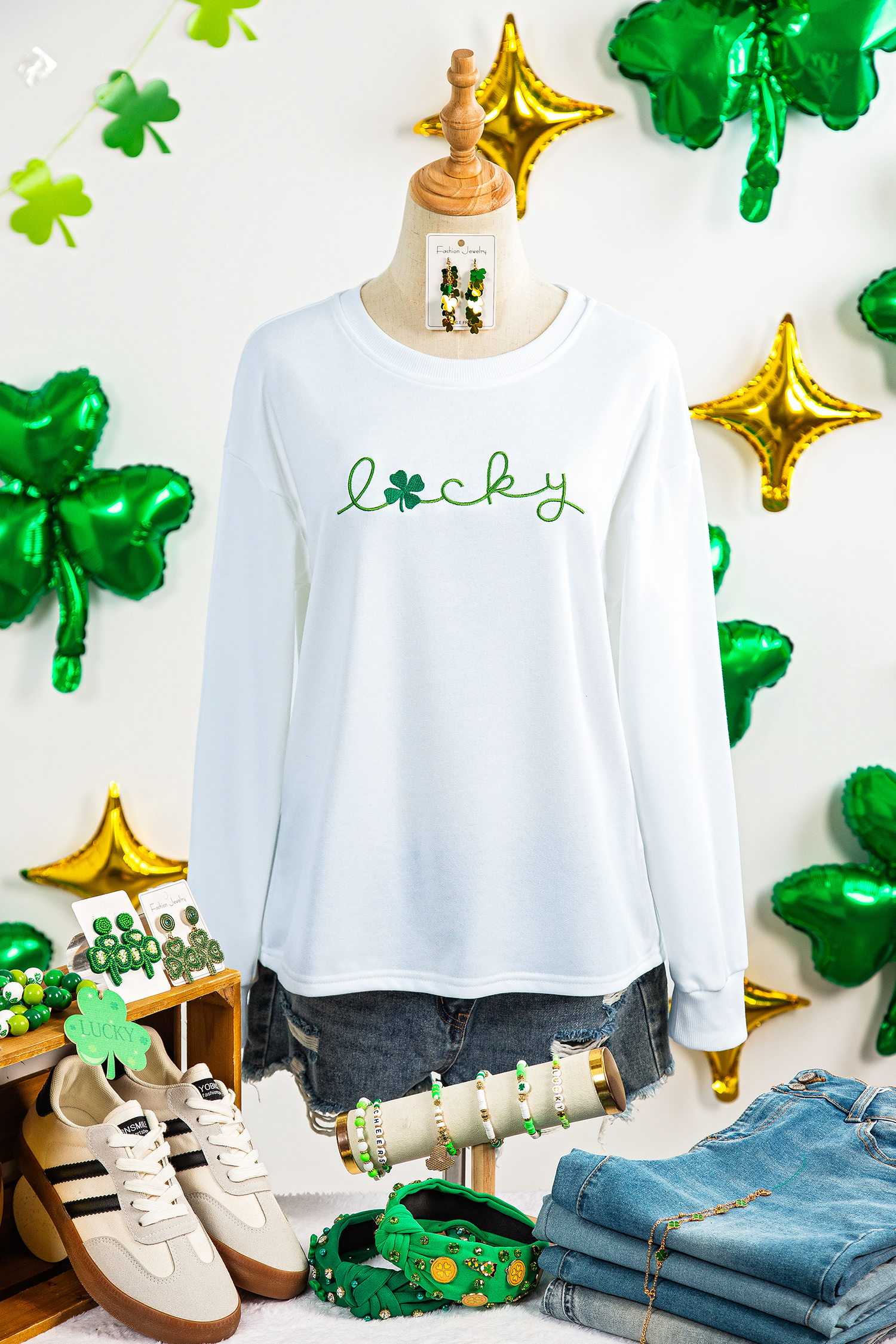White LUCKY Clover Embroidered Long Sleeve Top - loveforevers