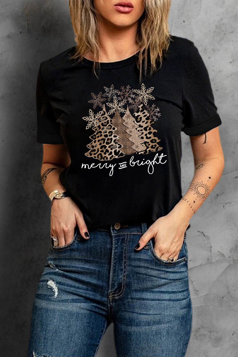 Black Leopard Christmas Tree Graphic Crew Neck T Shirt - loveforevers
