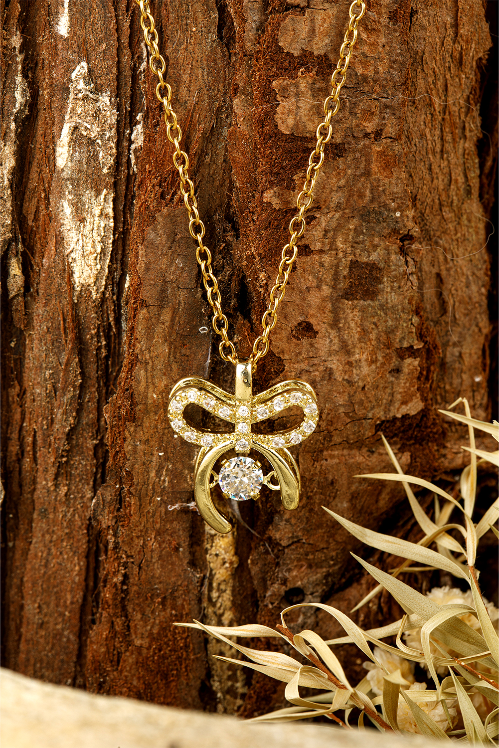 Gold Rhinestone Bow Knot Pendant Plated Alloy Necklace - loveforevers