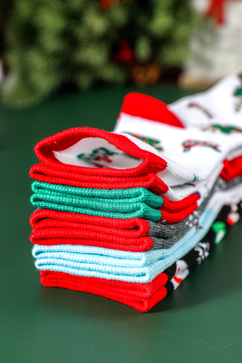 White Christmas Cartoon Pattern 5 Pairs/Set Socks Set with Box - loveforevers