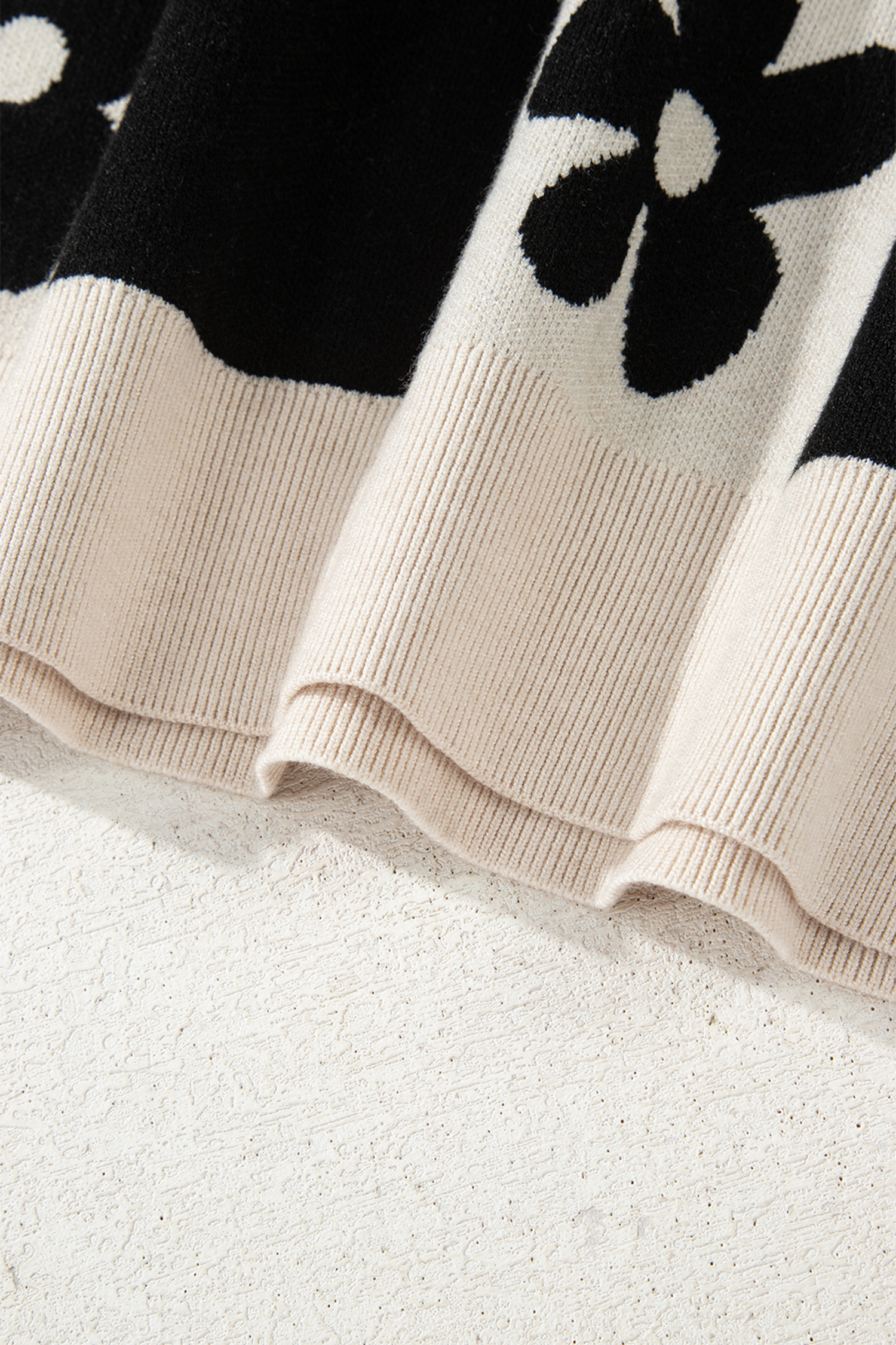 Black Flower Plaid Henley Baggy Sweater - loveforevers