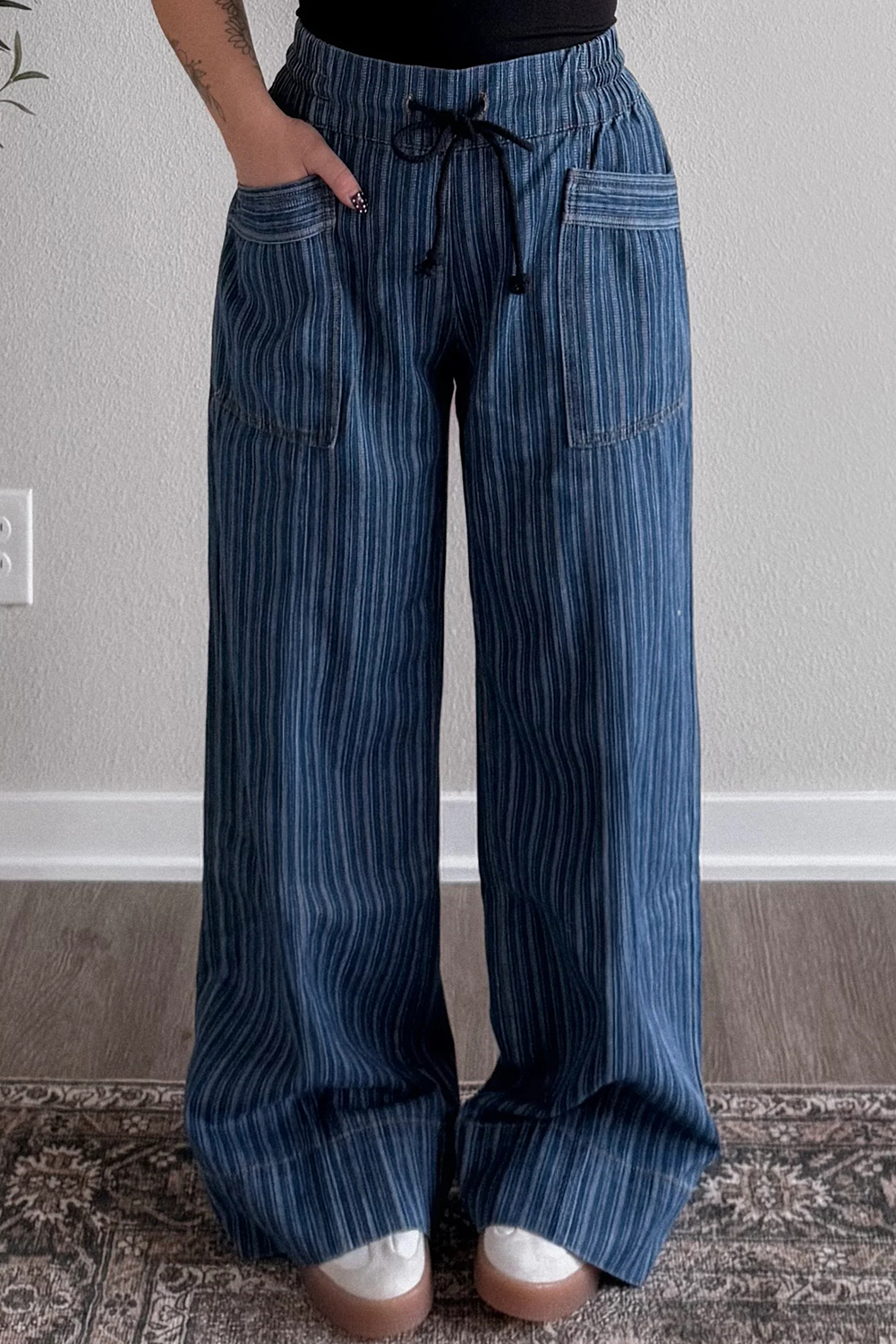 Blue Stripe Contrasted Drawstring Pocketed Loose Jeans - loveforevers
