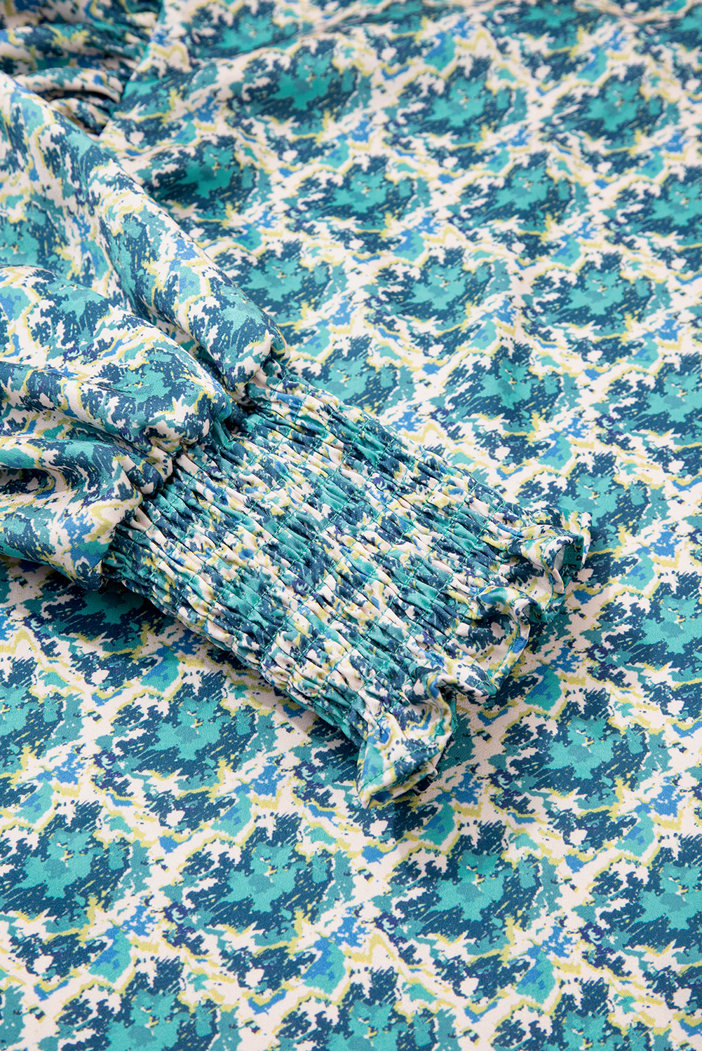 Green Abstract Print Shirred Cuff Puff Sleeve Blouse - loveforevers
