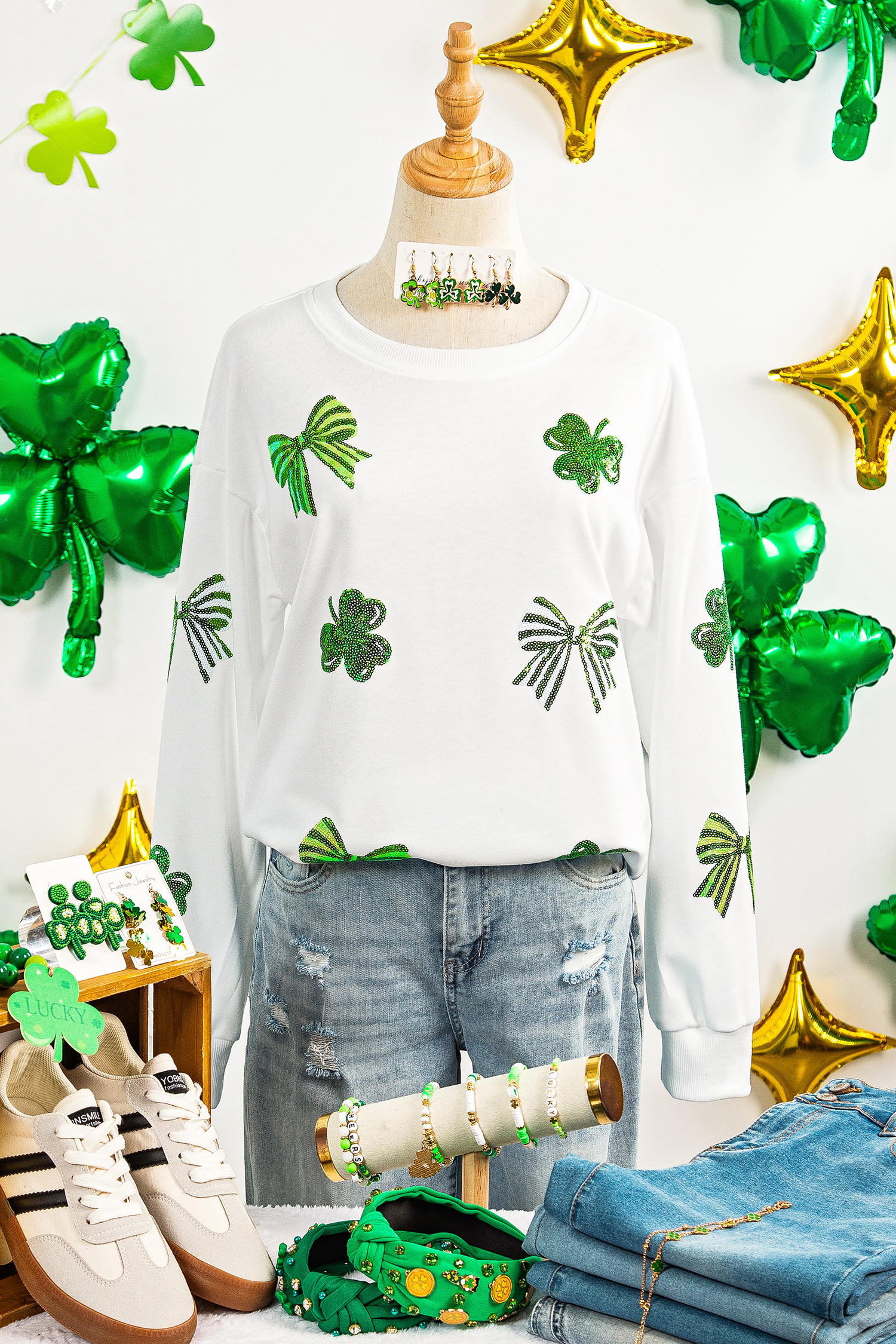 White LUCKY Clover Embroidered Long Sleeve Top - loveforevers
