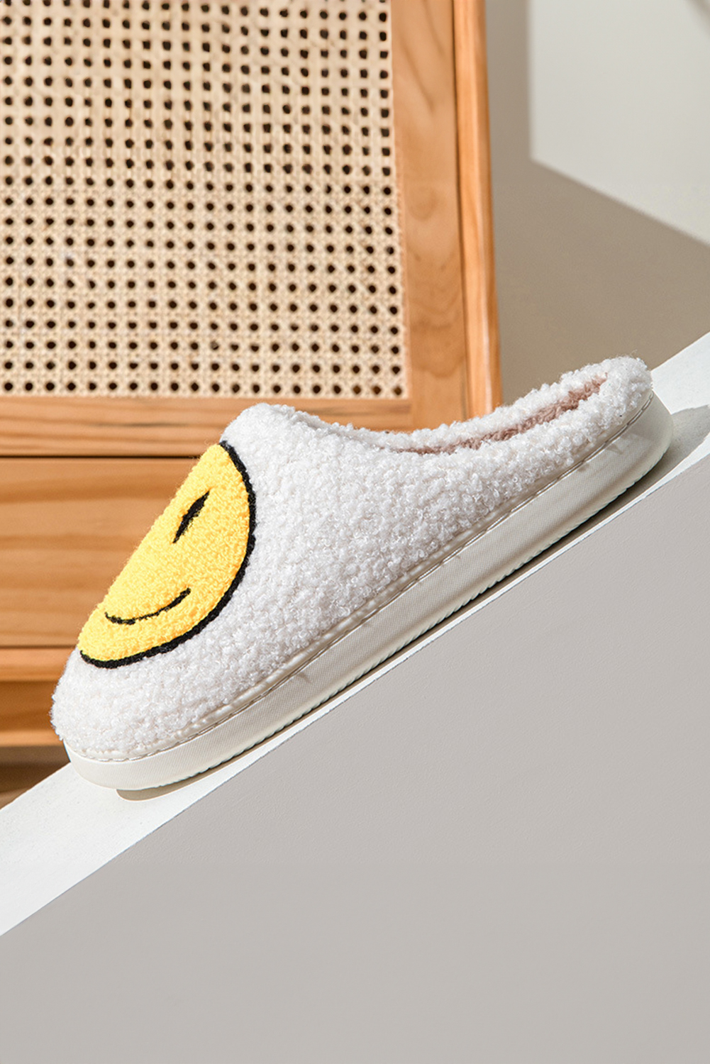 Pink Smile Face Print Non-slip Plush Slippers - loveforevers