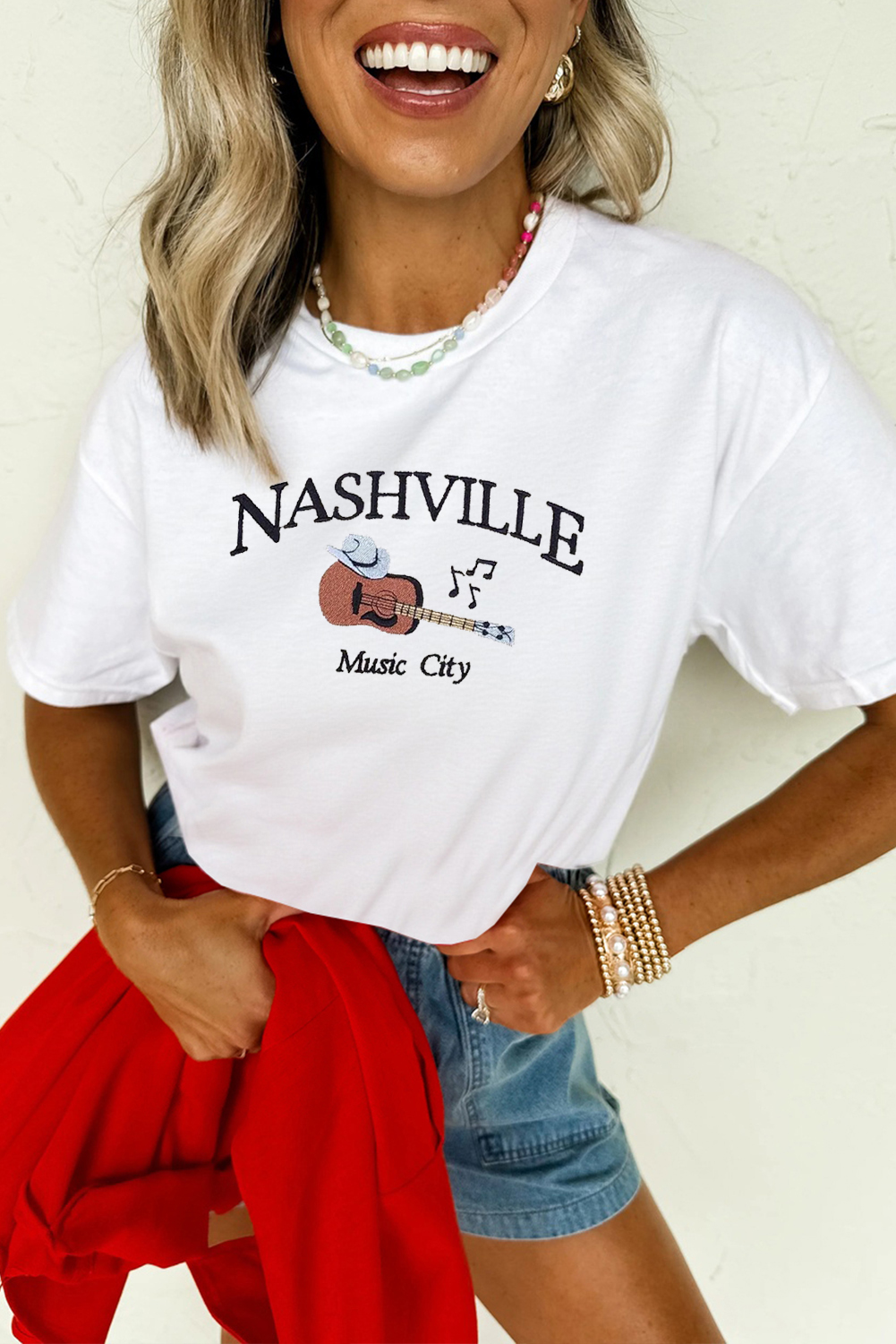 White Guitar NASHVILLE Music City Print Crewneck Tee - loveforevers