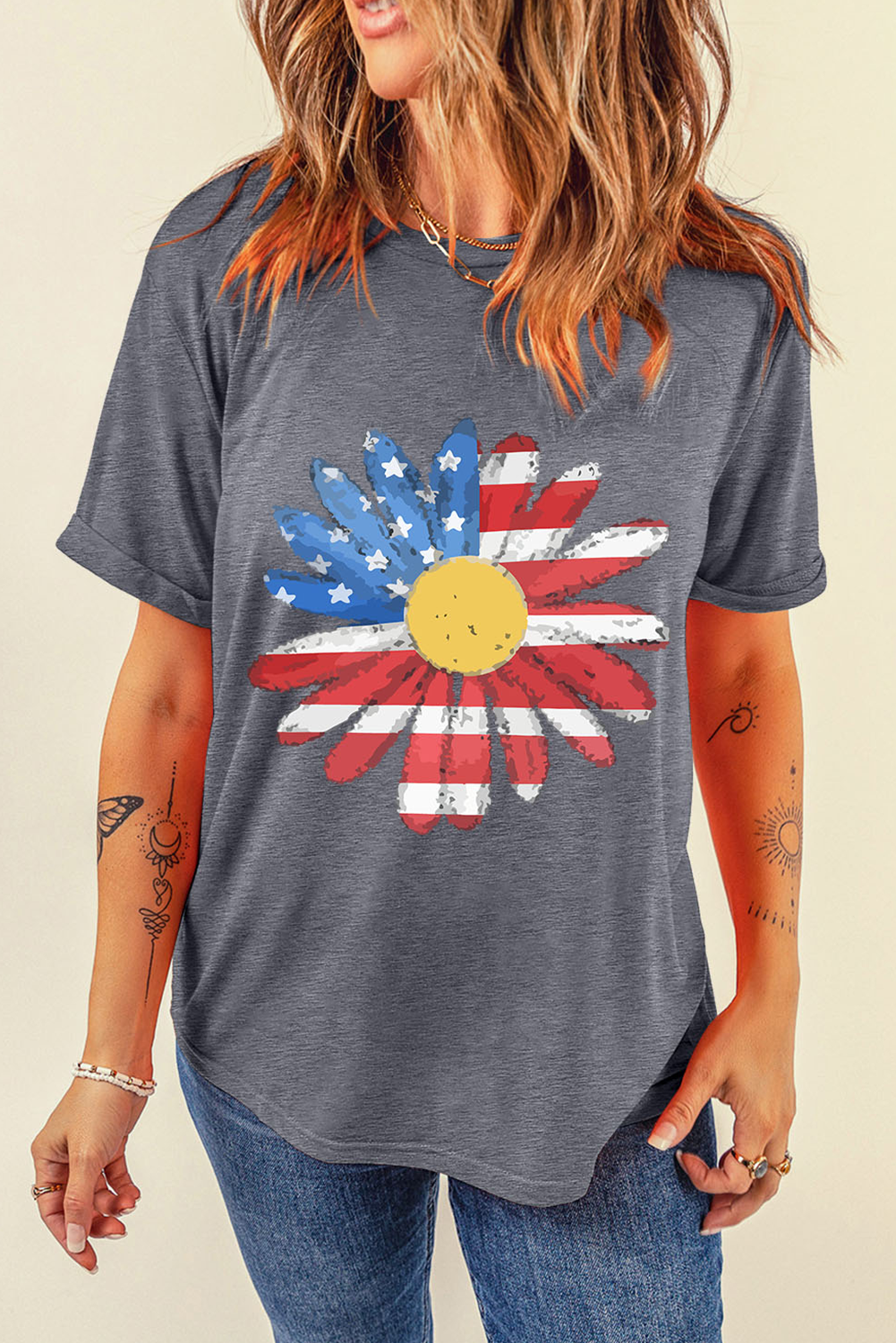 Gray Flag Pattern Sunflower Graphic Crew Neck Tee - loveforevers