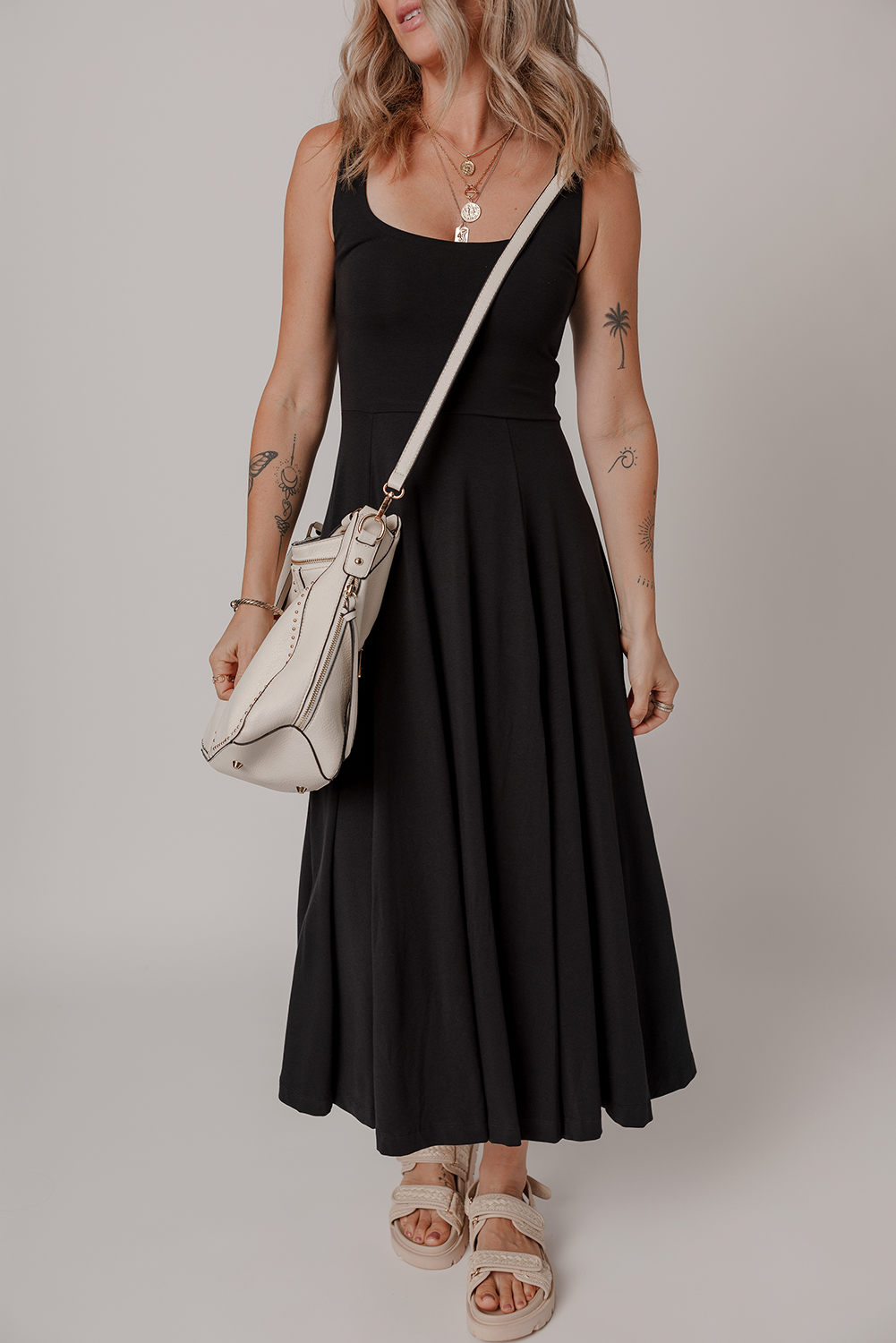 Black Sleeveless Scoop Neck Flared Split Midi Dress - loveforevers