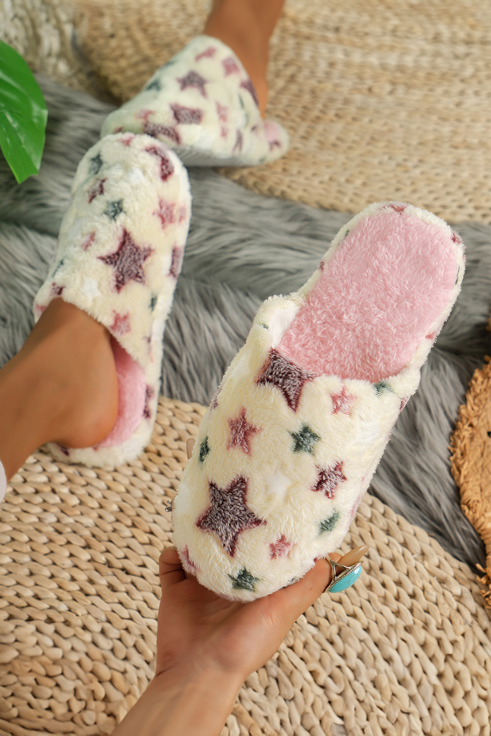 Pink Star Pattern Plush Home Slippers - loveforevers
