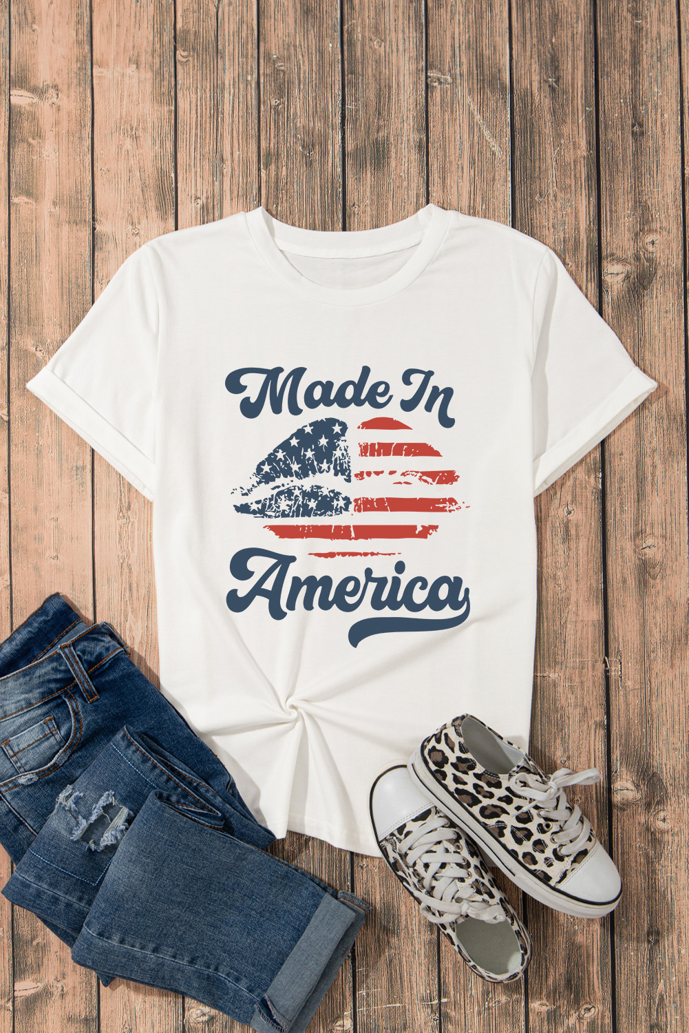 White Made in America Lip Printed O Neck T Shirt - loveforevers
