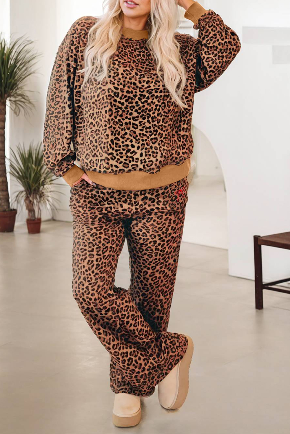 Khaki Leopard Pullover and Pants 2pcs Outfit with Bow Embroidery - loveforevers