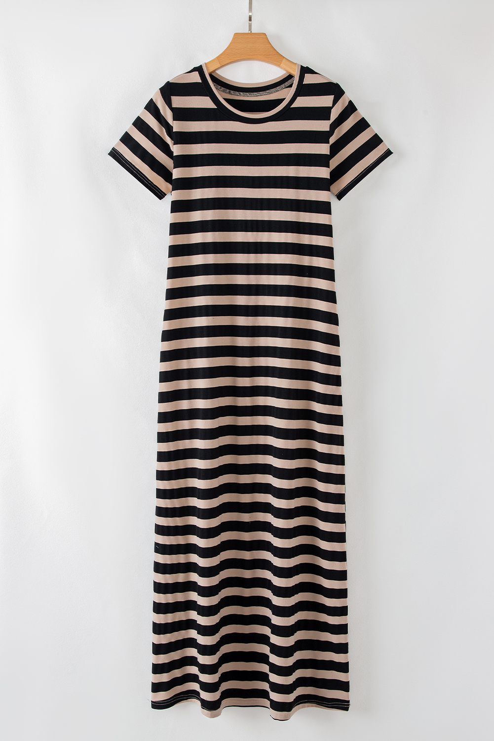 Black Stripe Casual Round Neck T-shirt Maxi Dress with Pockets - loveforevers