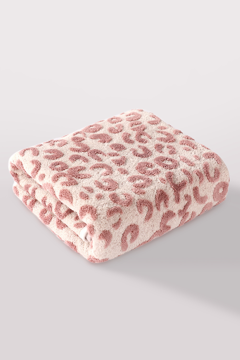 Pink Plush Leopard Pattern Bath Towel - loveforevers