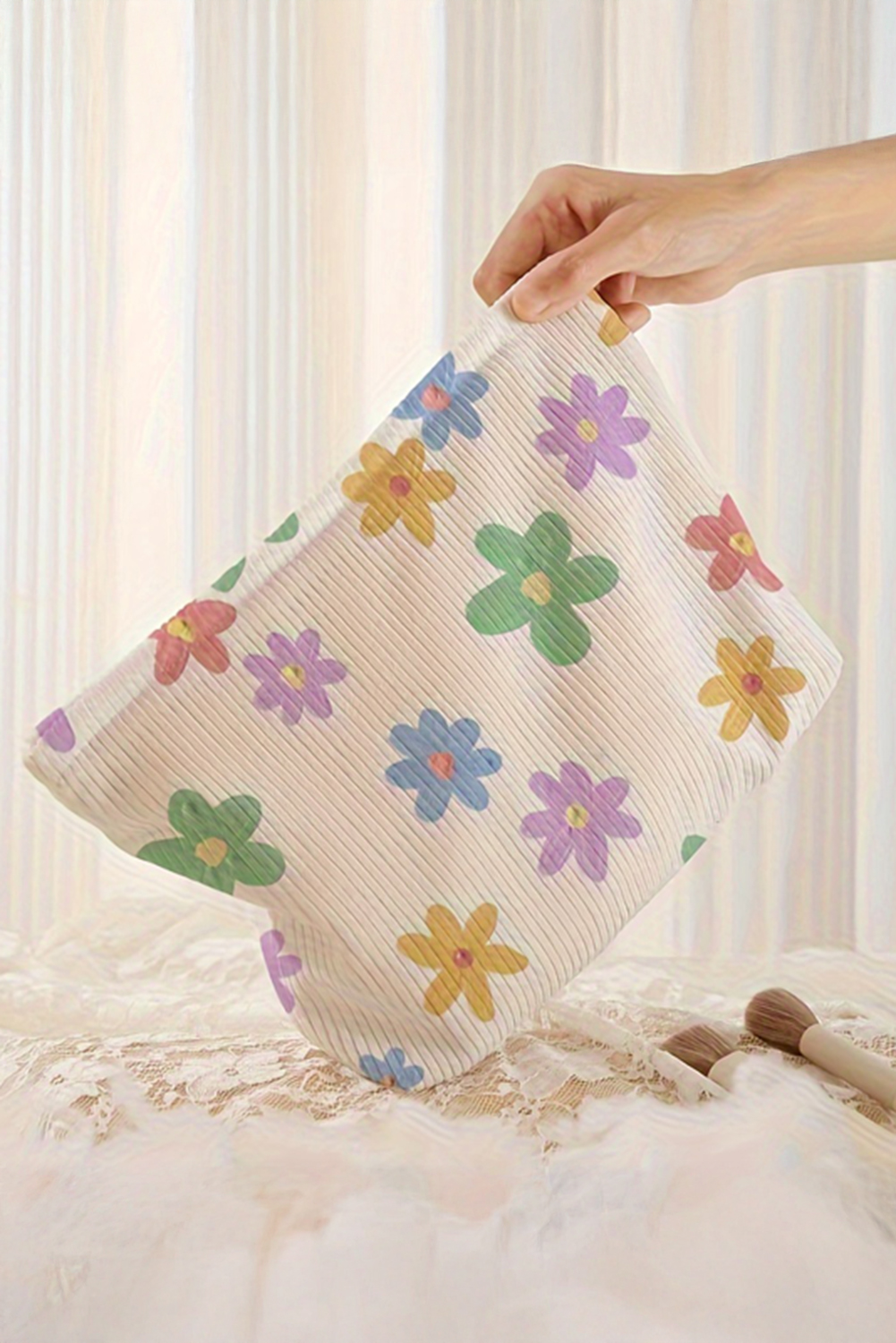 White Flower Print Rib Textured Large Cosmetic Bag - loveforevers