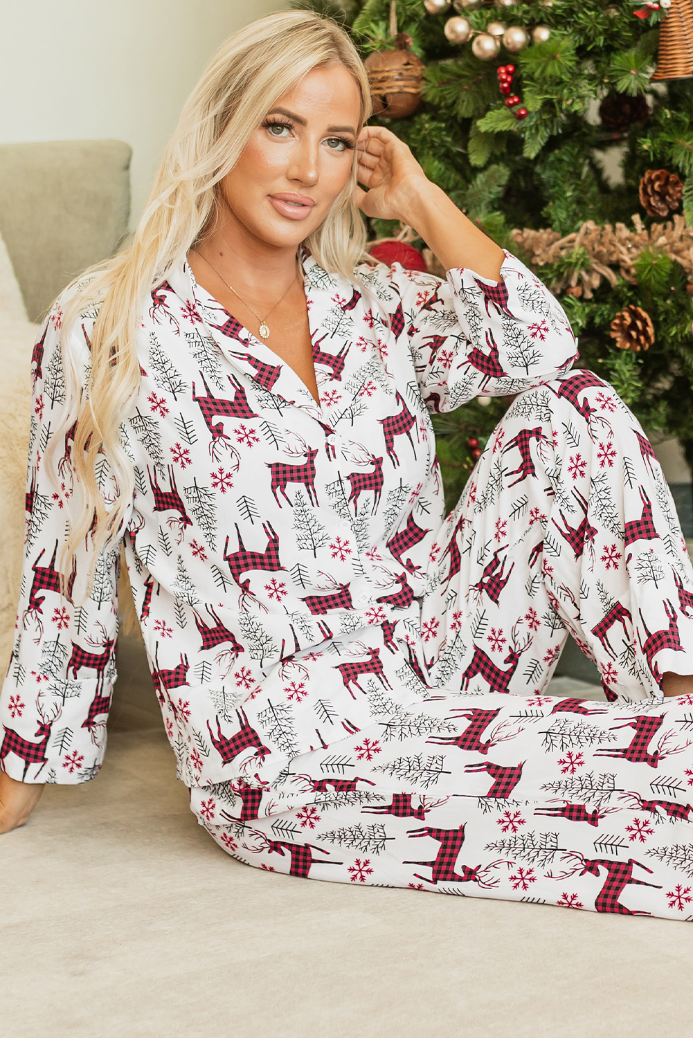 White Christmas Printed Shirt and Pants Pajama Set - loveforevers