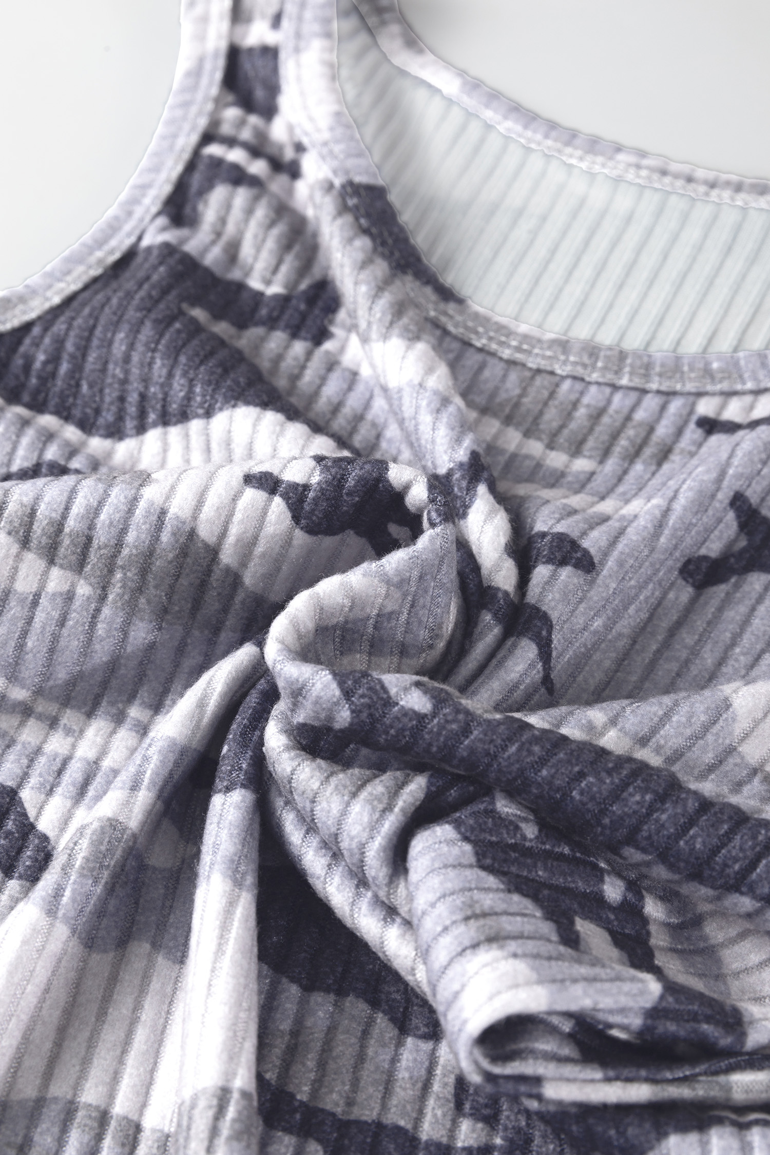 Gray Camouflage Print Ribbed Knit Round Neck Tank Top - loveforevers