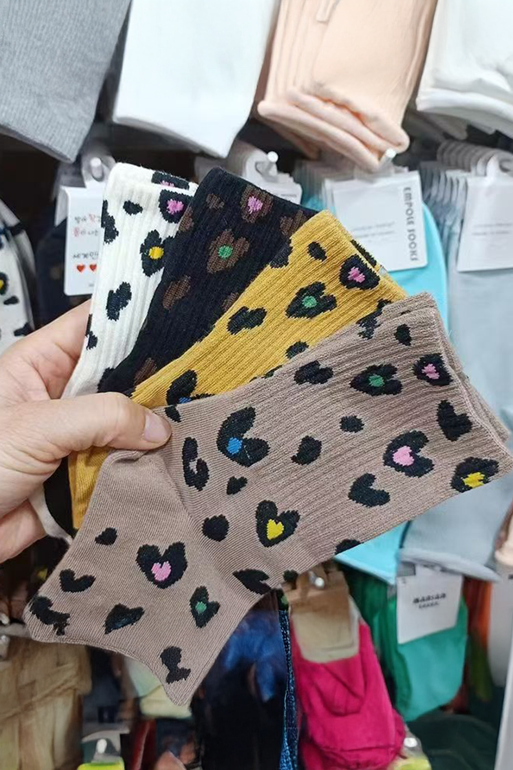 White Leopard Print Ribbed Edge Soft Socks - loveforevers