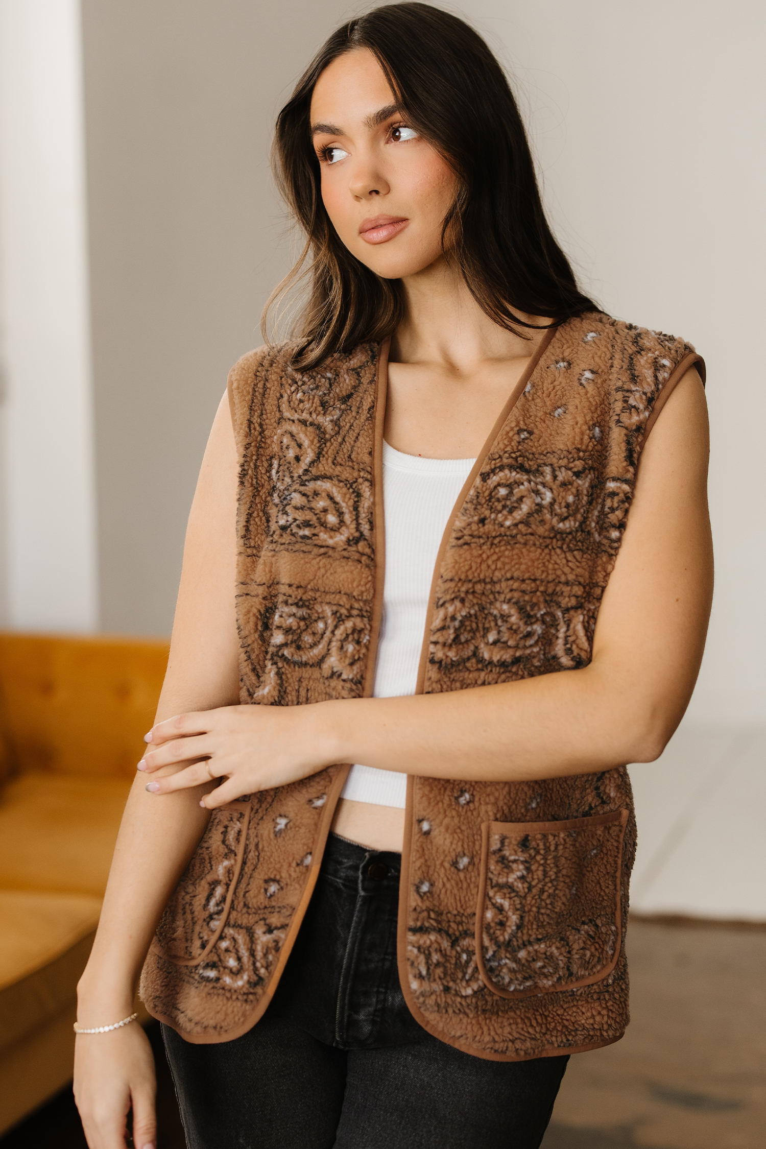 Brown Sherpa Paisley Print Pocketed Western Fashion Vest Jacket - loveforevers