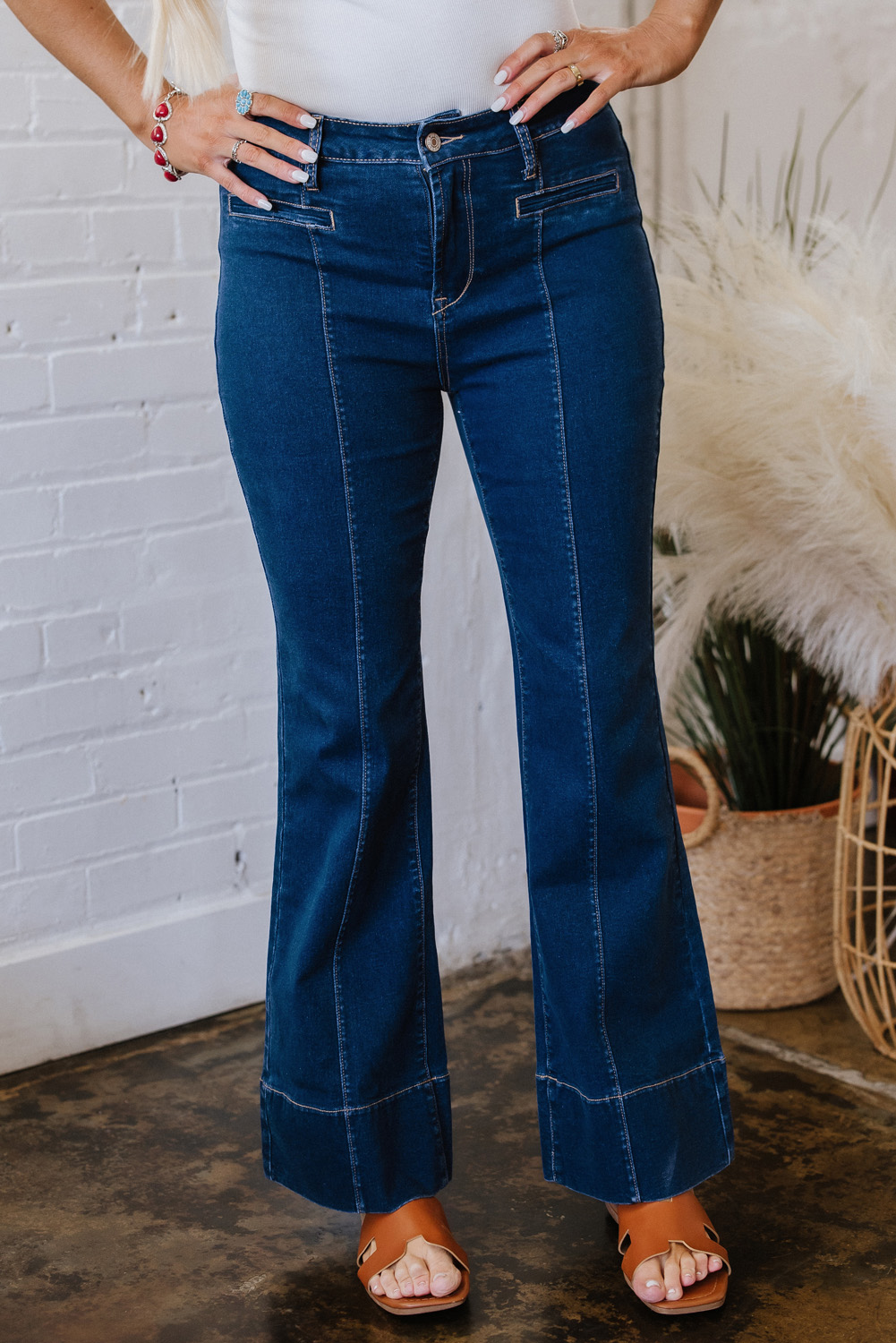 Sail Blue Center Seam Deep Wash Straight Jeans - loveforevers