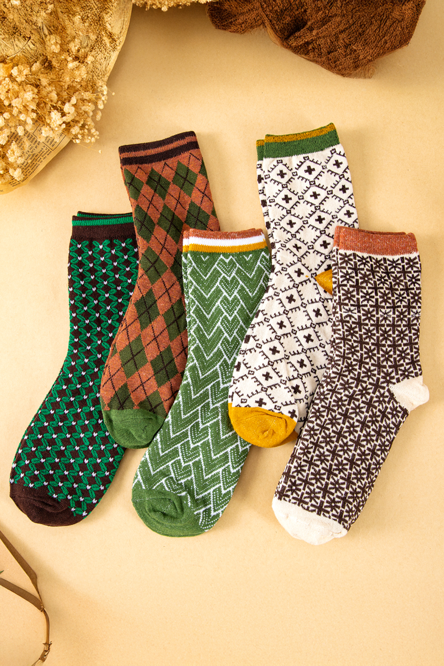 Guacamole Green 5 Pairs Retro Geometric Pattern Combed Cotton Socks Set - loveforevers