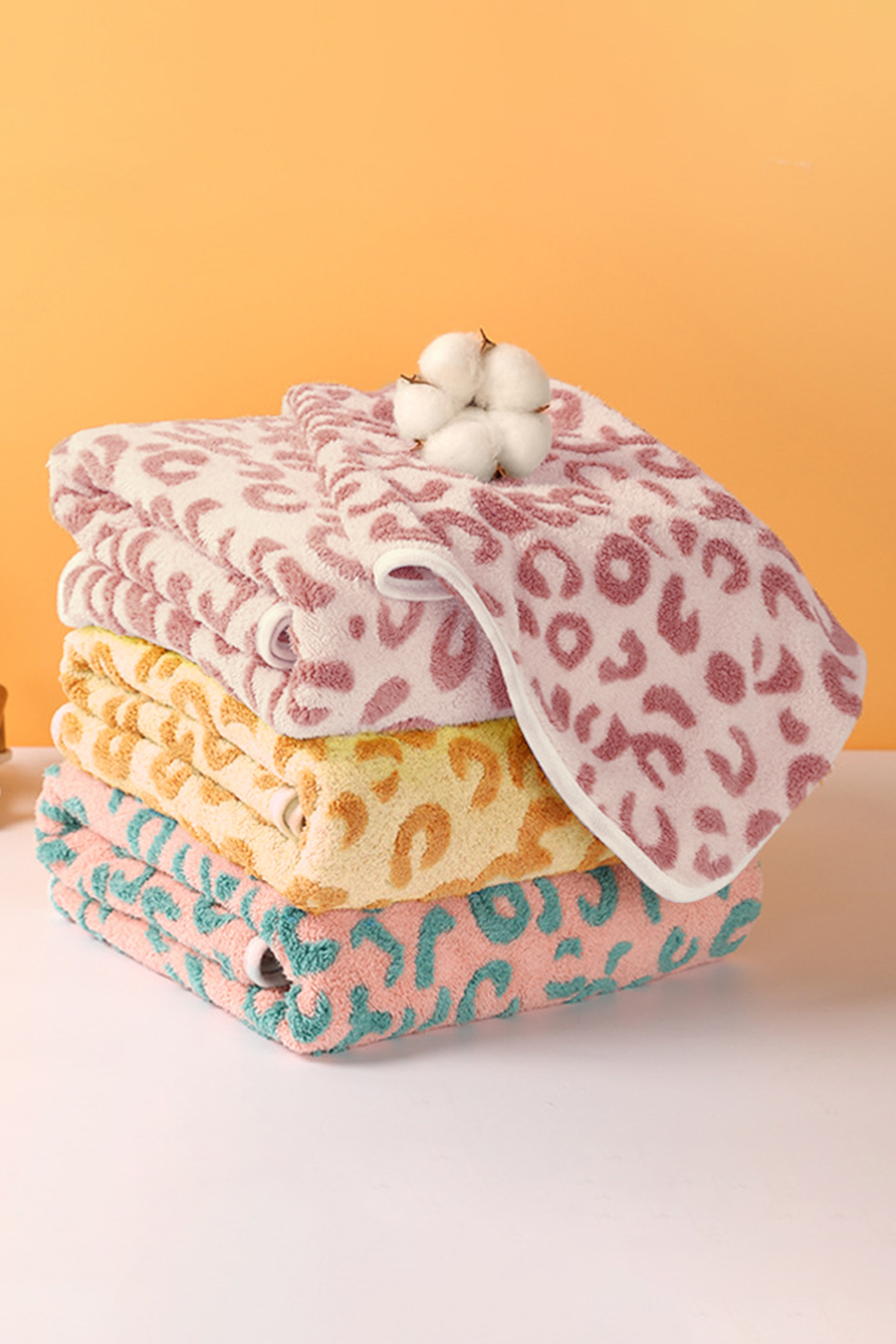 Pink Plush Leopard Pattern Bath Towel - loveforevers