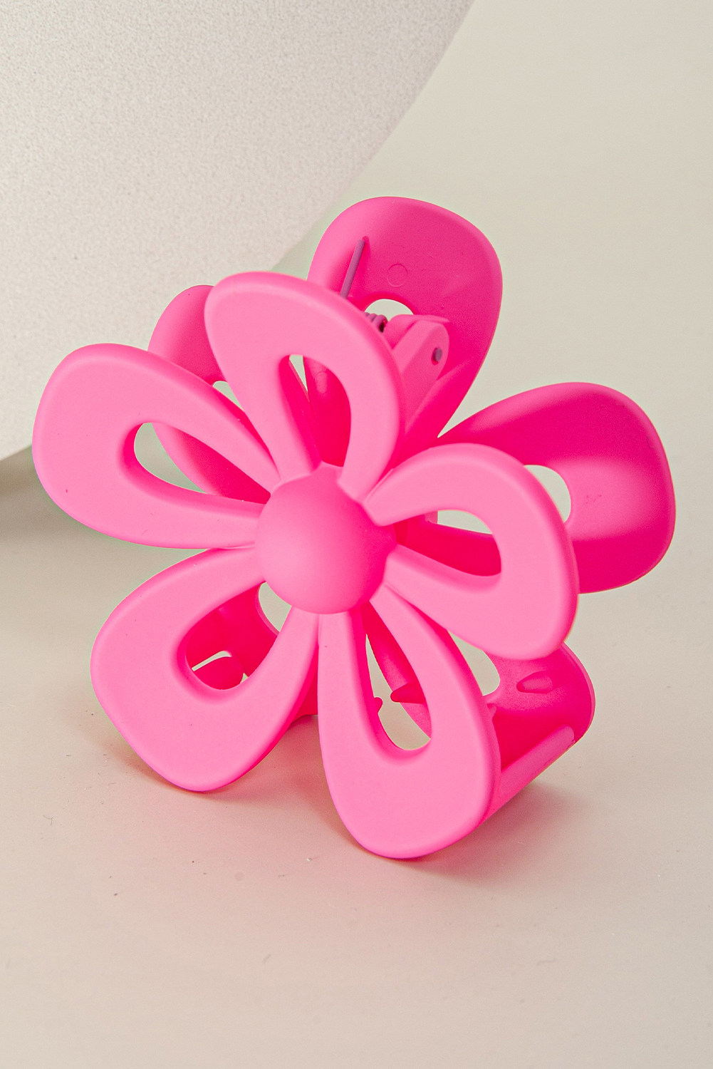 Rose Red Sweet Hollowed Flower Shape Claw Clip - loveforevers