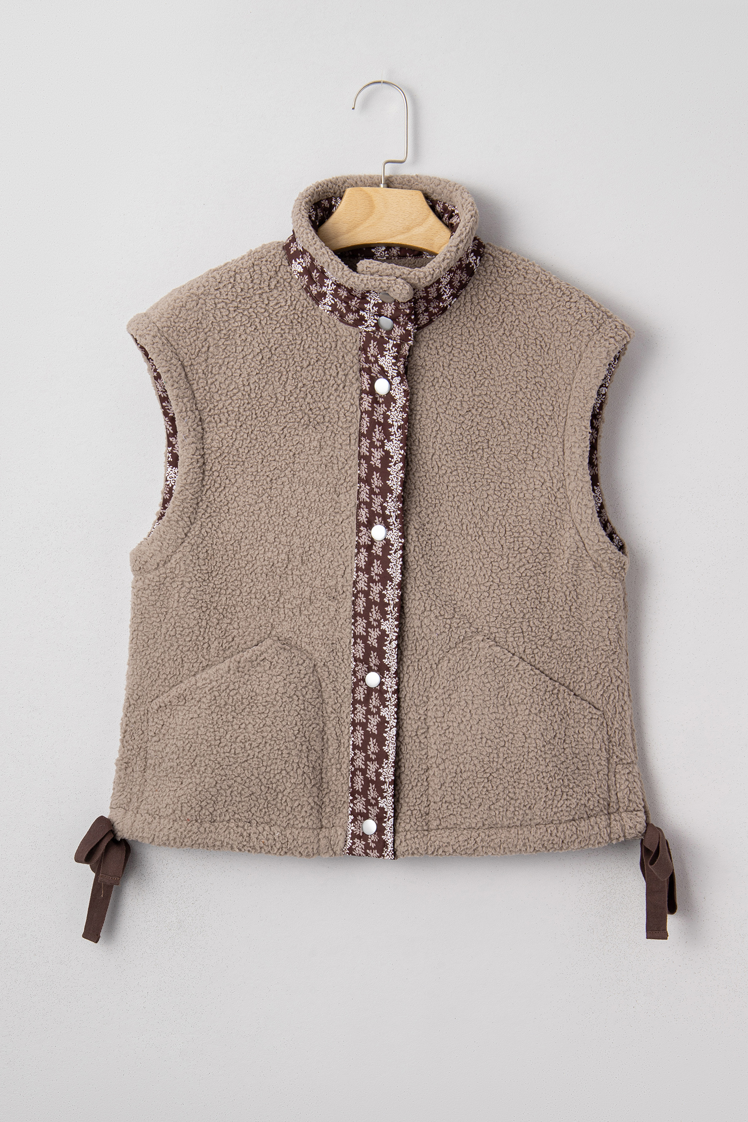 Goat Side Bows Sherpa Fleece Vest - loveforevers