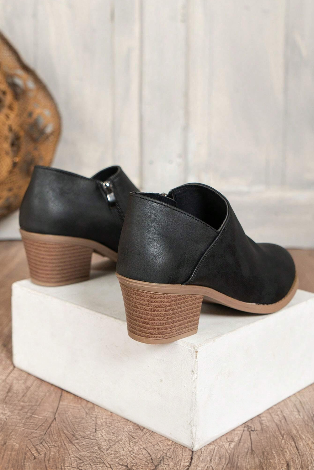 Philippine Gray Tulip Opening Suede Ankle Boots - loveforevers