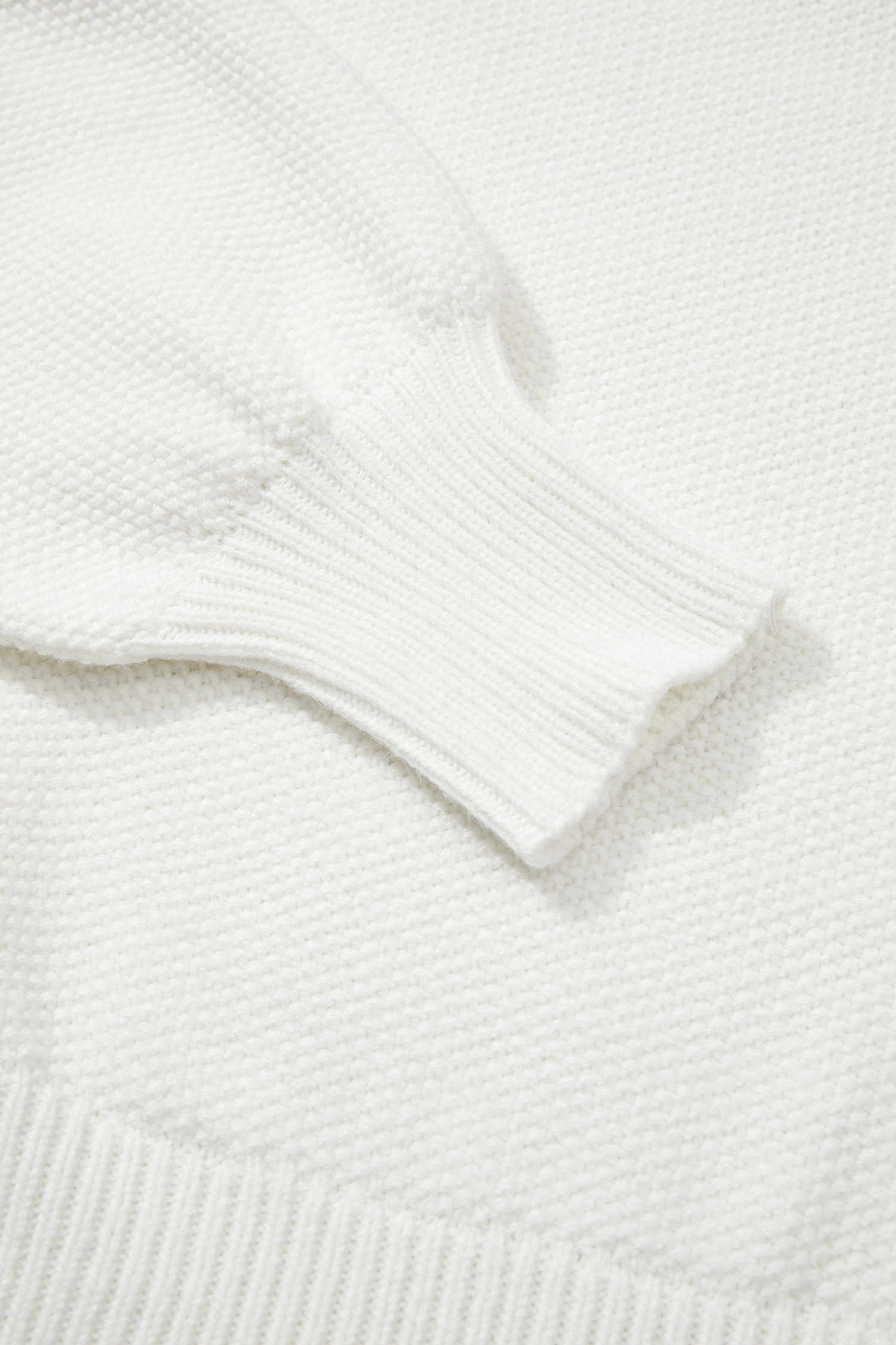 White Chenille Graphic Drop Shoulder Holiday Sweater - loveforevers