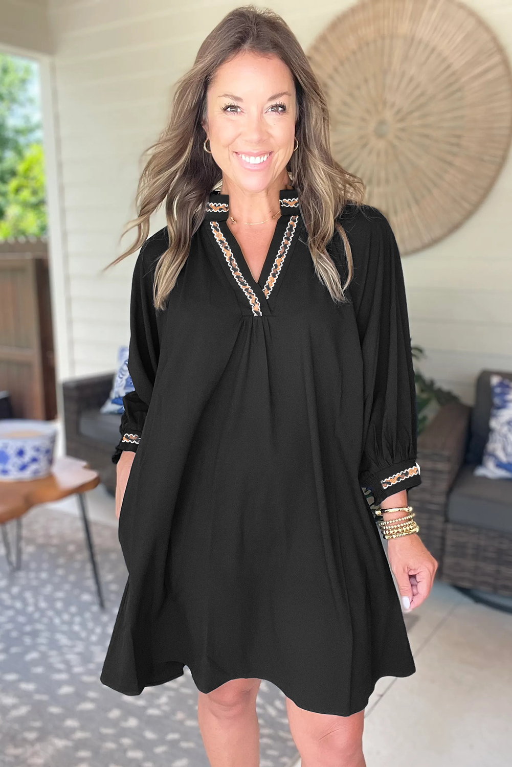 Black Contrast Trim V Neck Bracelet Sleeve Shift Mini Dress - loveforevers