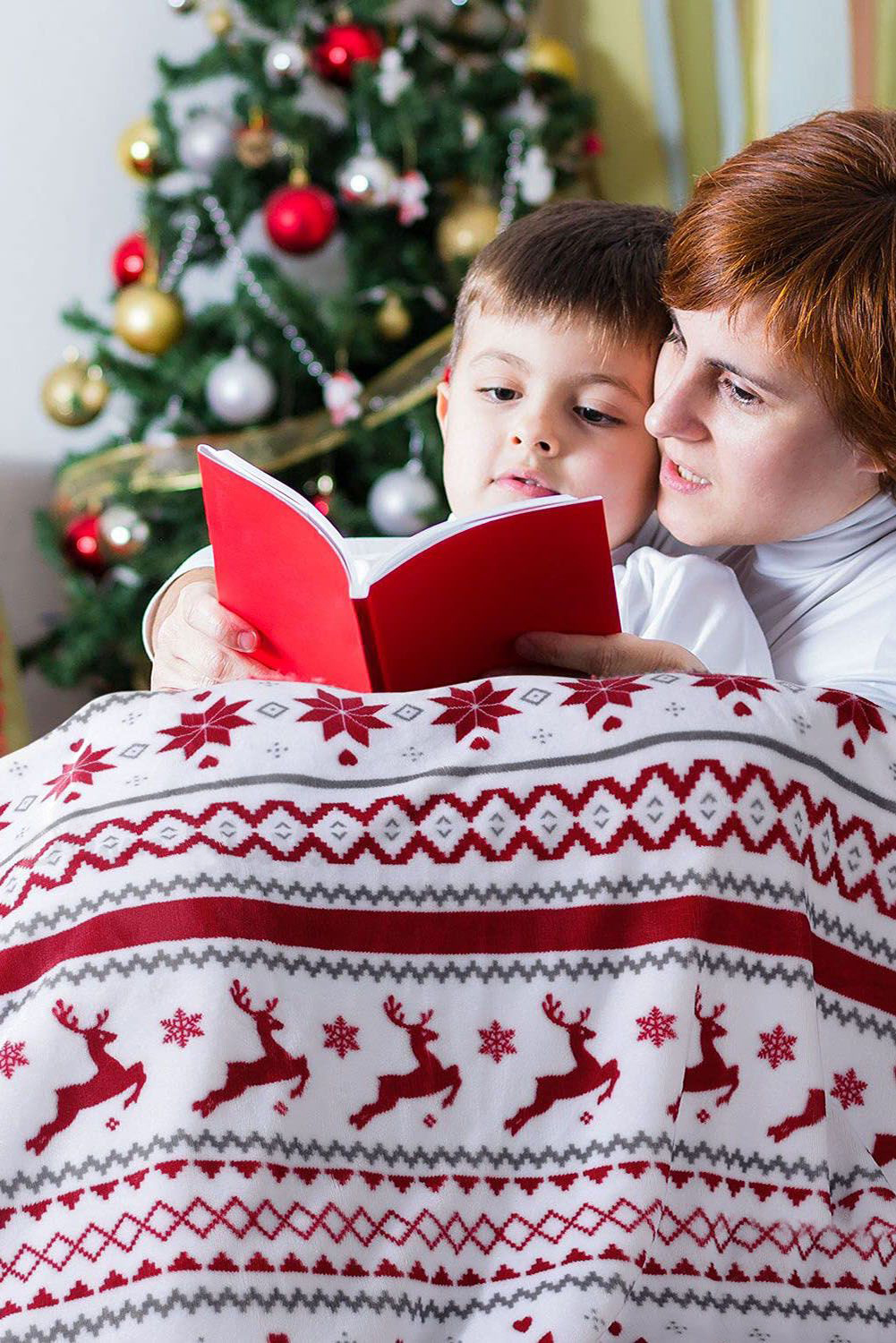 White Christmas Reindeer Snowflake Printed Sherpa Blanket - loveforevers