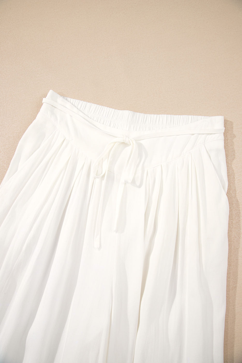 White Solid Drop Waist Pleated Wide Leg Casual Pants - loveforevers