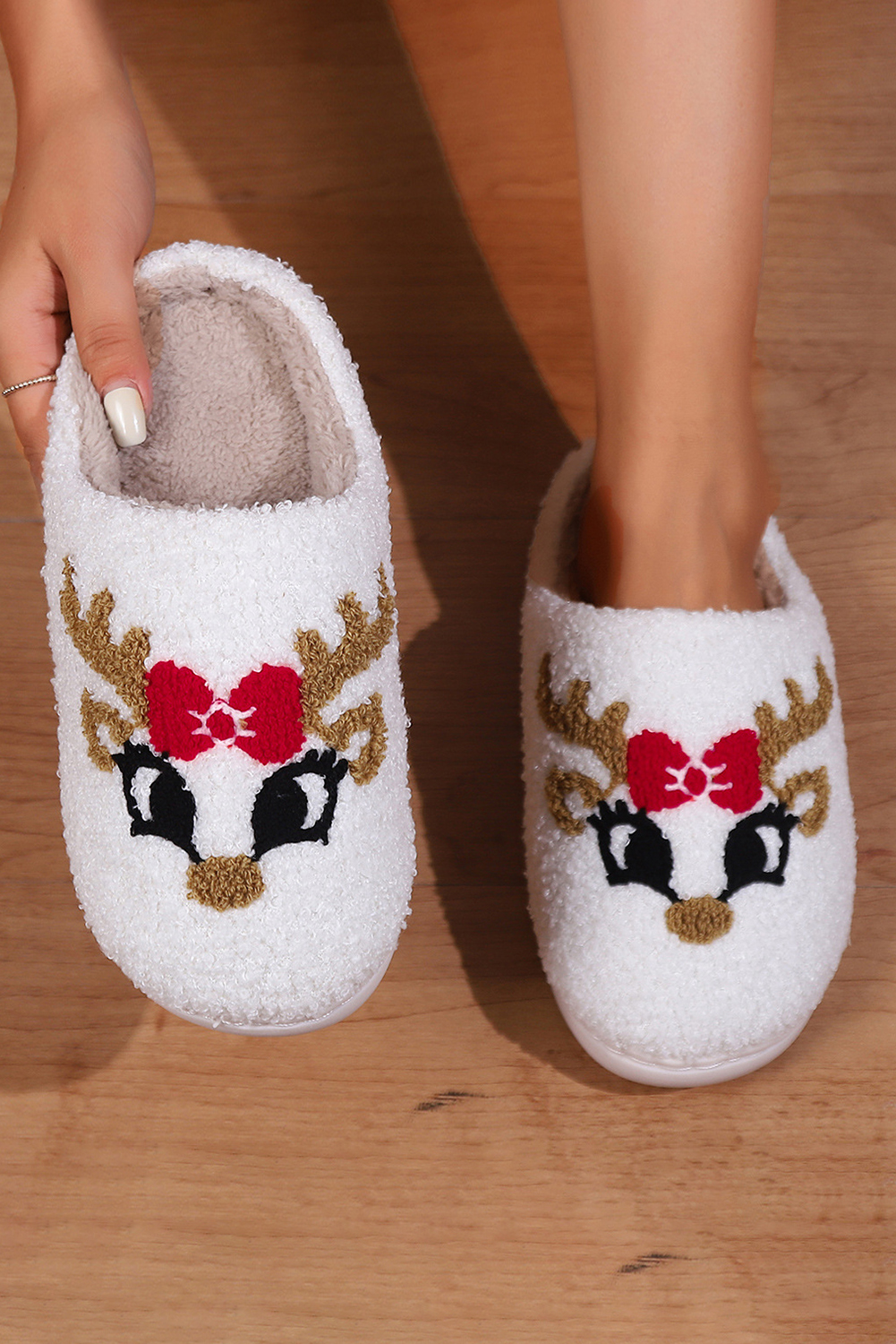 White Christmas Gingerbread Man Plush Home Slippers - loveforevers