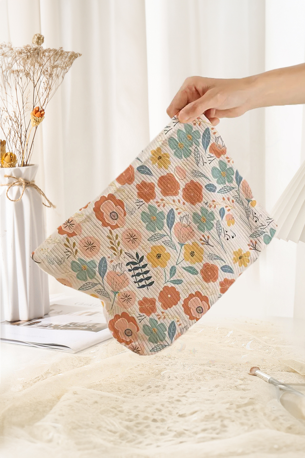 White Floral Print Zipper Corduroy Cosmetic Storage Bag - loveforevers