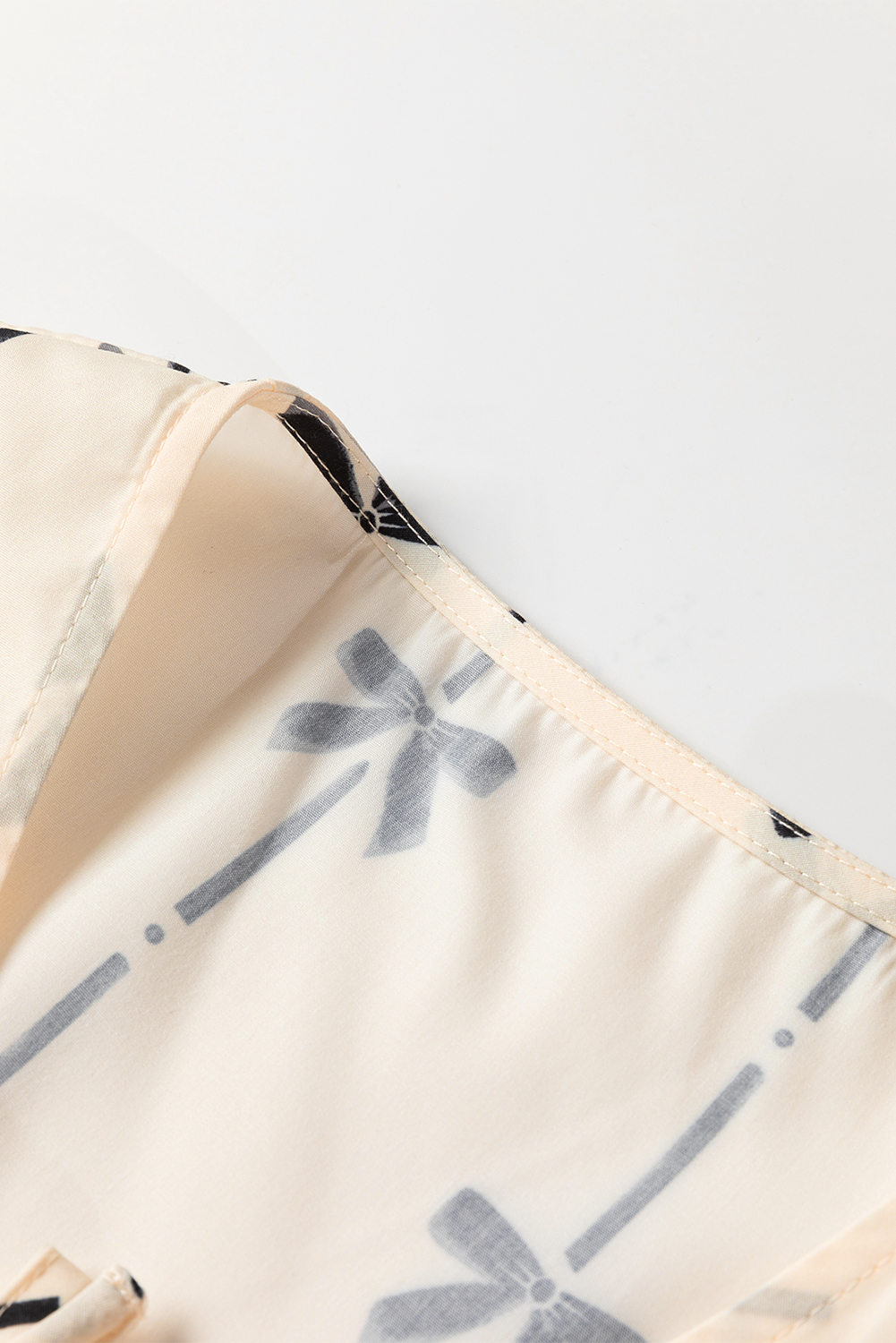 White Bow Printed Tie Closure Ruffled Vest - loveforevers