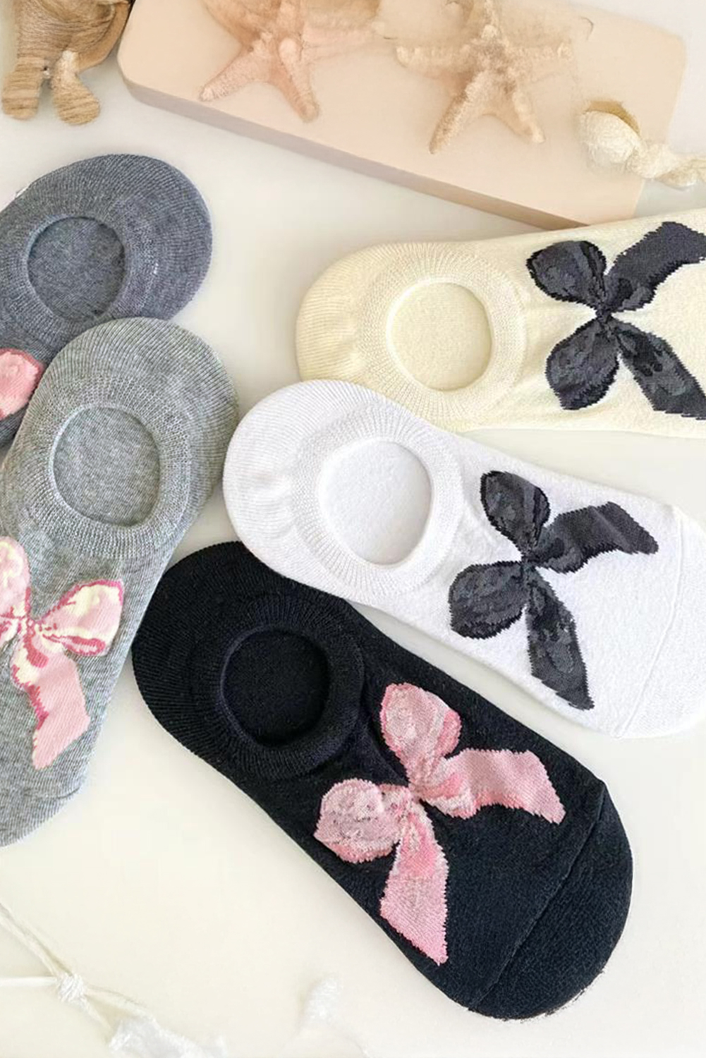 Gray Bow Knot Soft No Show Socks - loveforevers