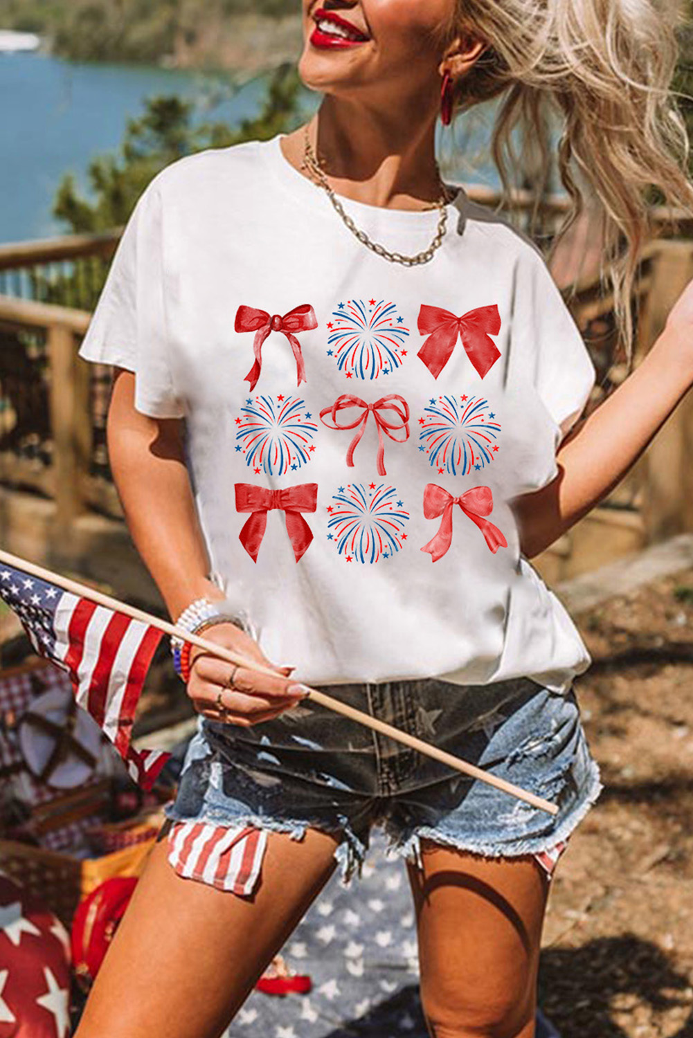 White July 4th Celerbration Bowknot Firework Graphic Tee - loveforevers
